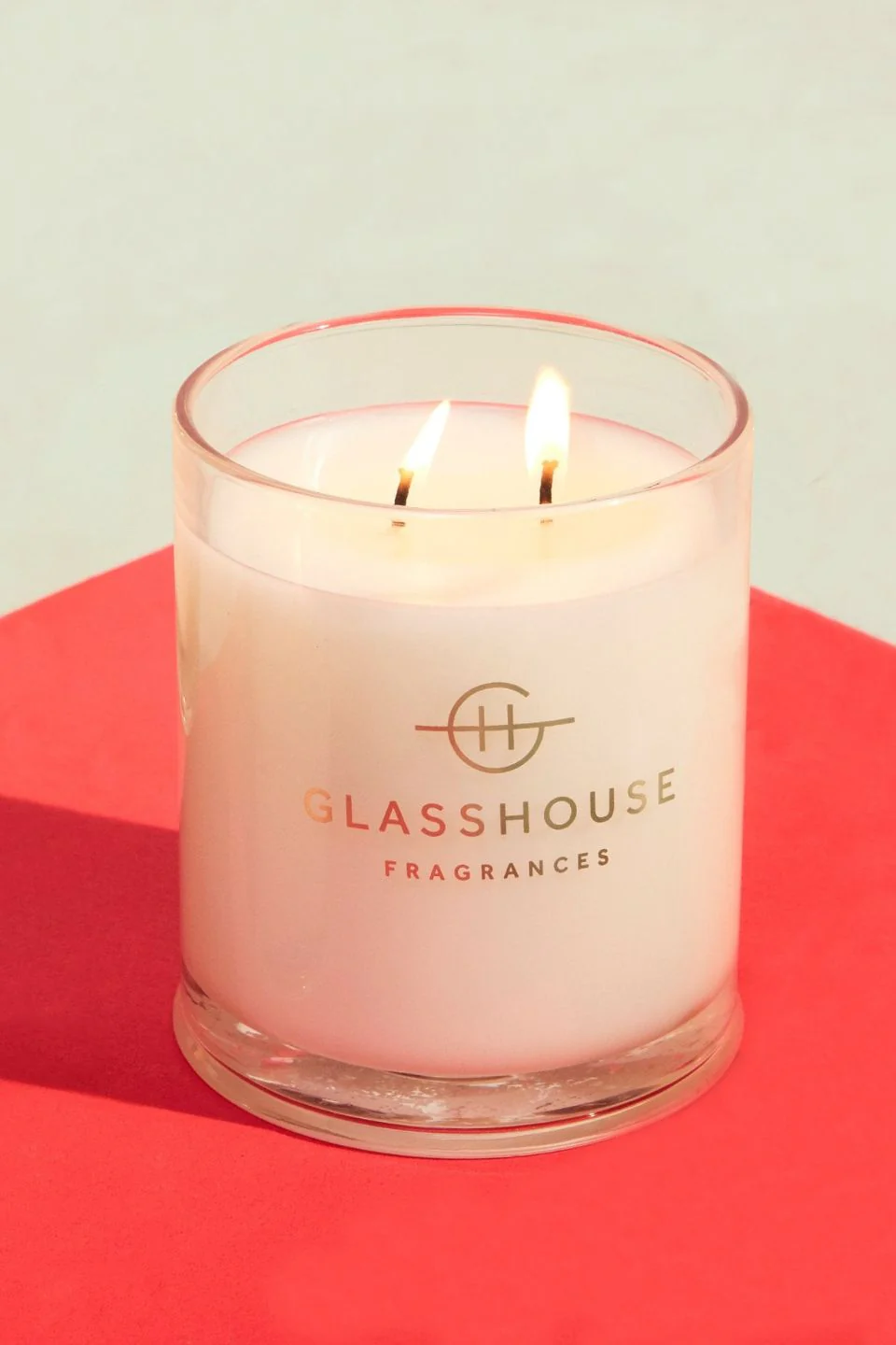 380g Triple Scented Midnight In Milan Candle - Image 2