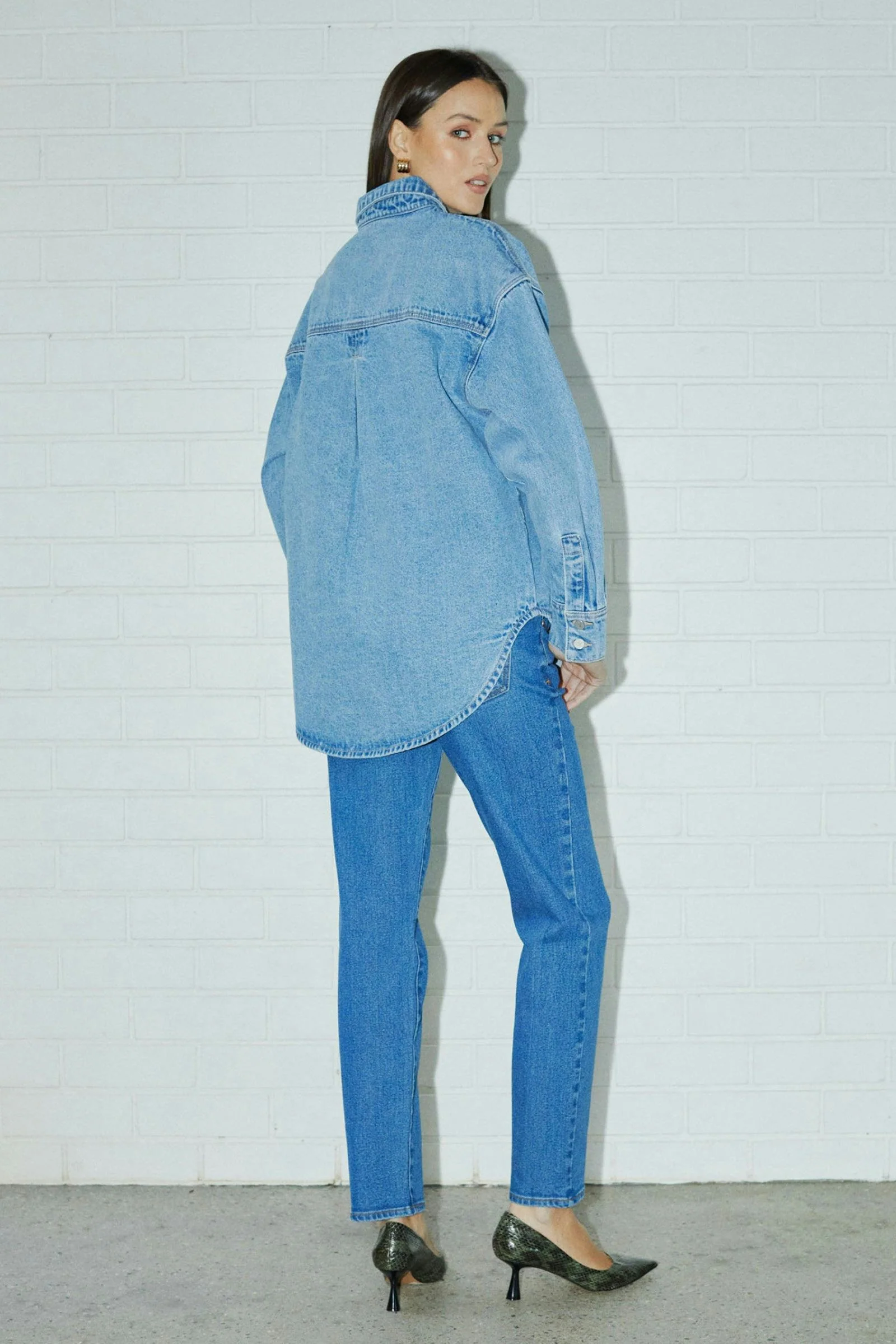 95 Stovepipe Liliana Blue Slim Mid Rise Denim Jean - Image 6