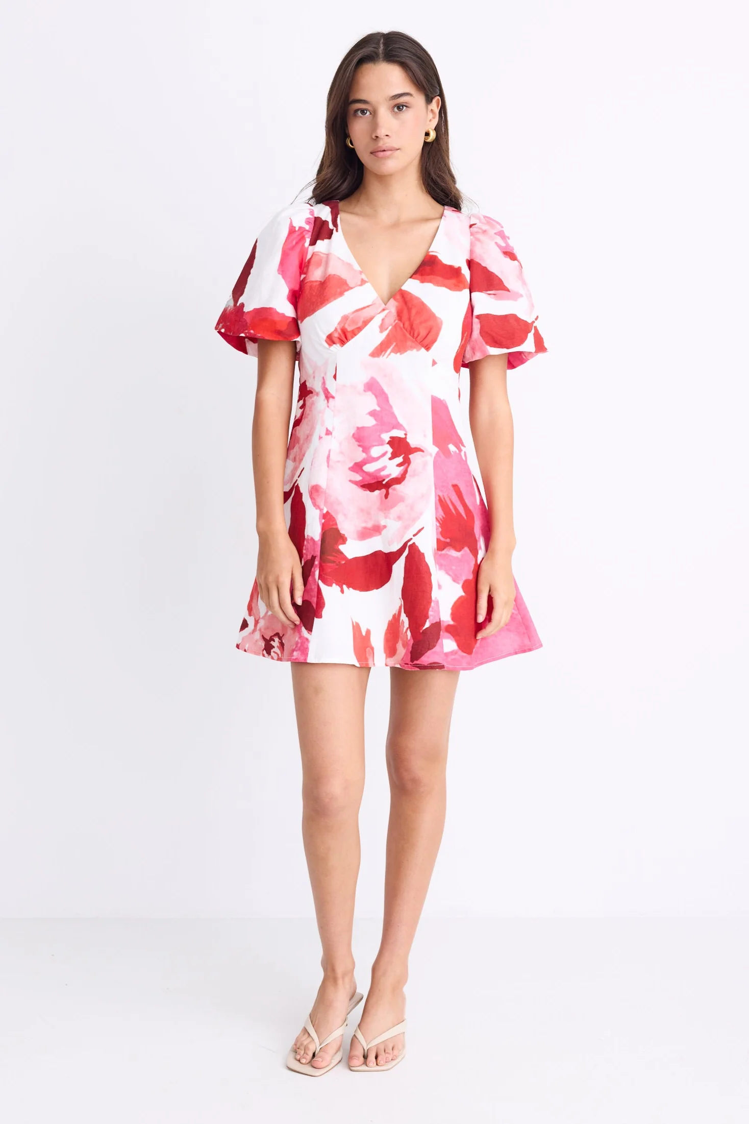 Adelaide White Poppy Floral Puff Sleeve Panelled Mini Dress - Image 4