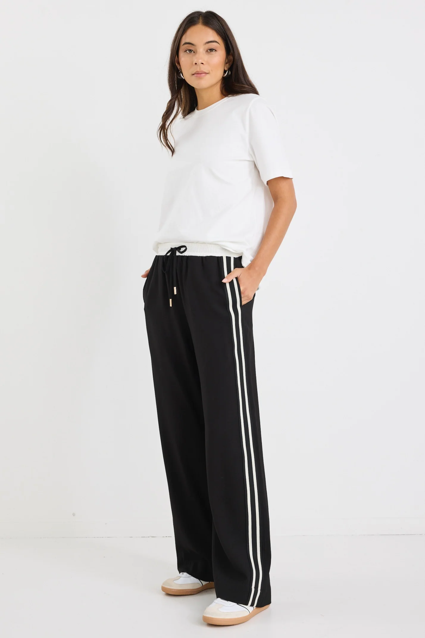 Ambient Black Contrast Waist Wide Leg Pants - Image 3