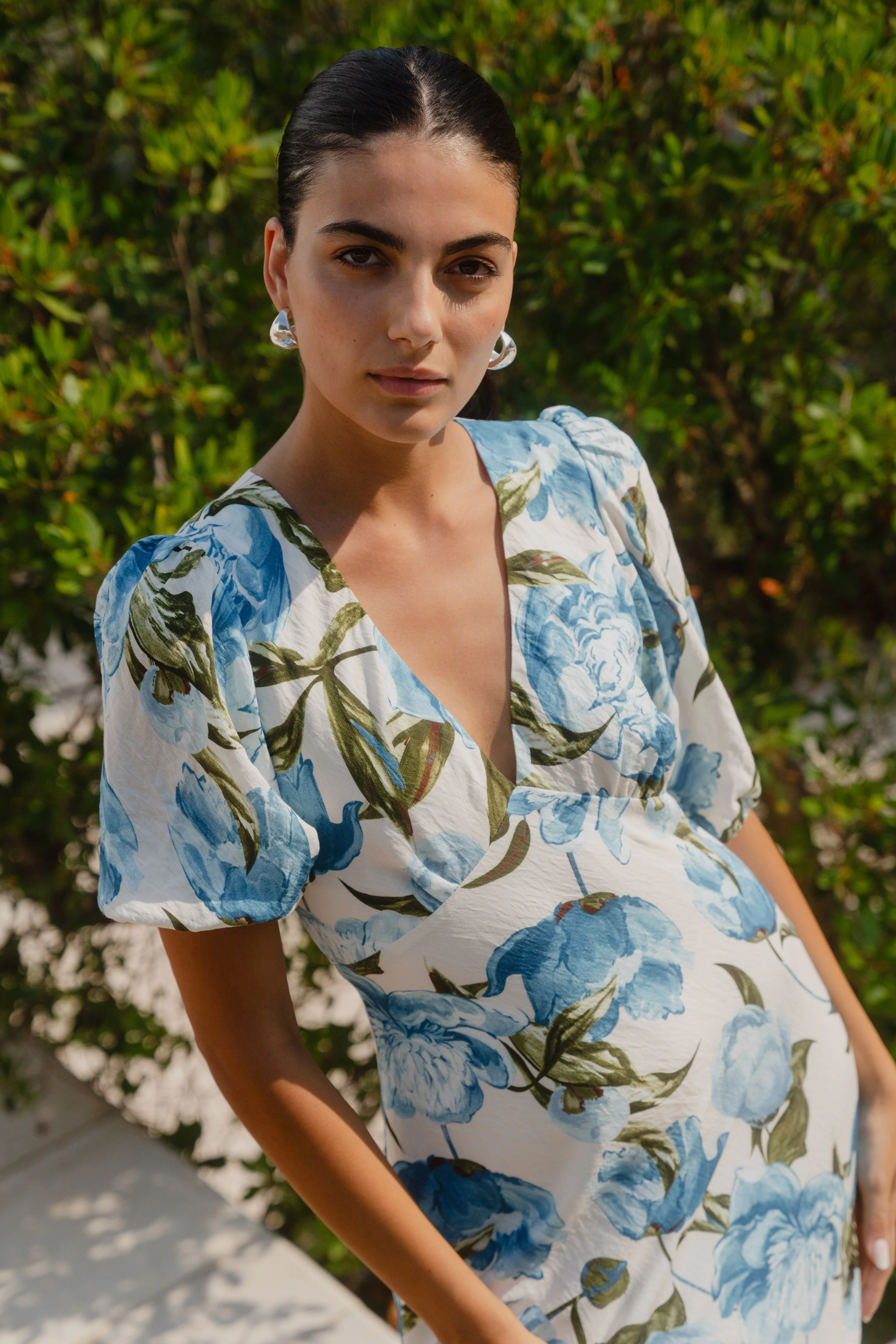 Amora Blue Vintage Floral SS Bias Midi Dress - Image 7