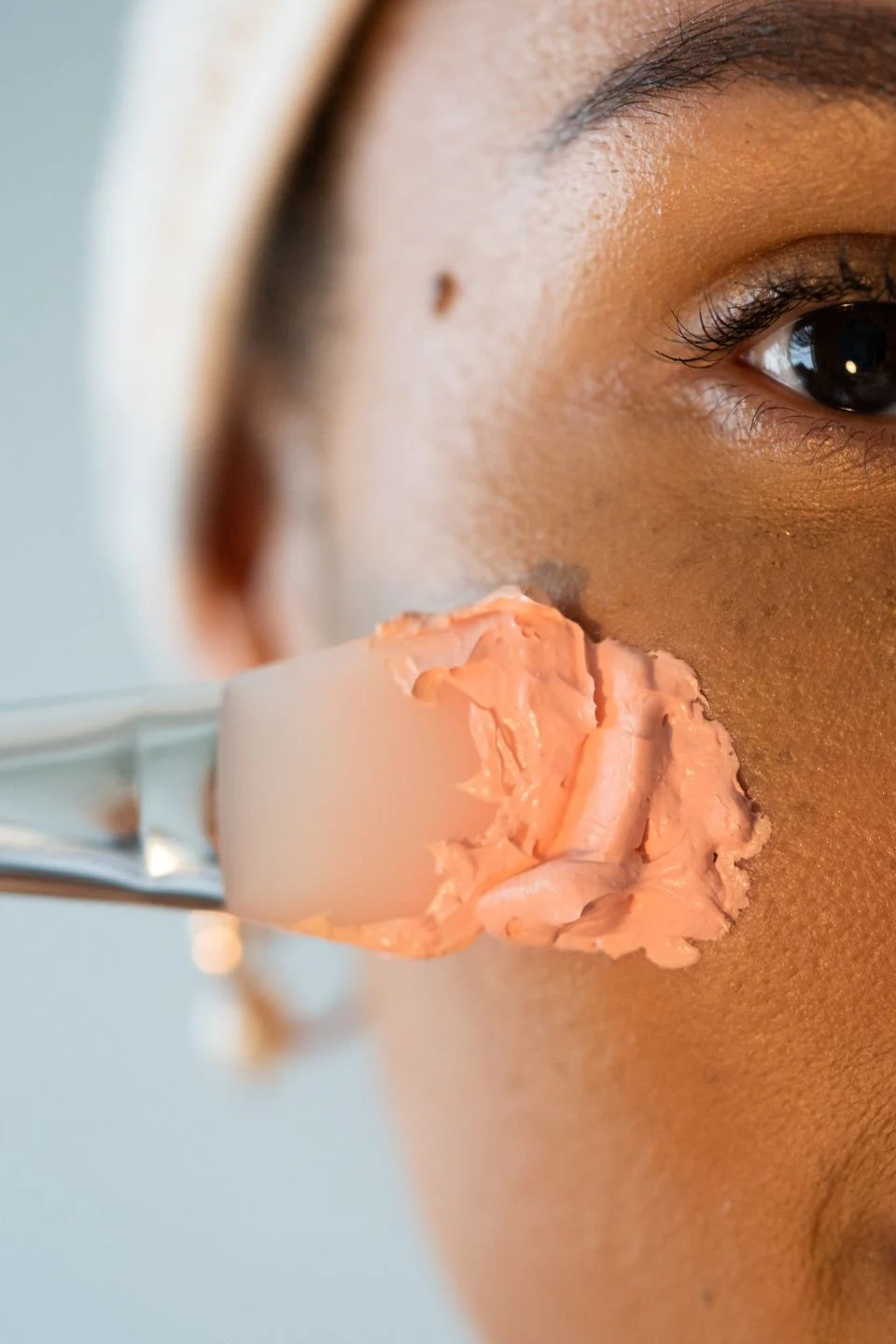Angled Silicone Application Brush - Image 3