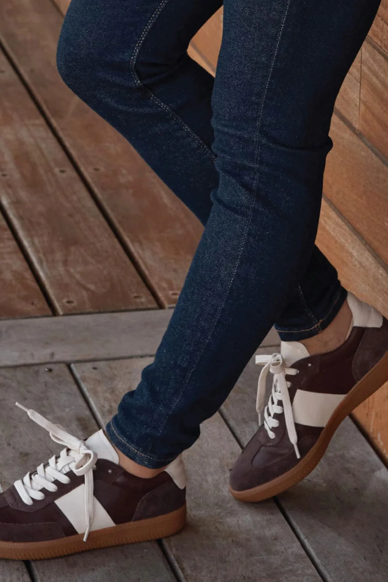 Antigo Cacao Suede Leather Stripe Casual Sneaker - Image 2