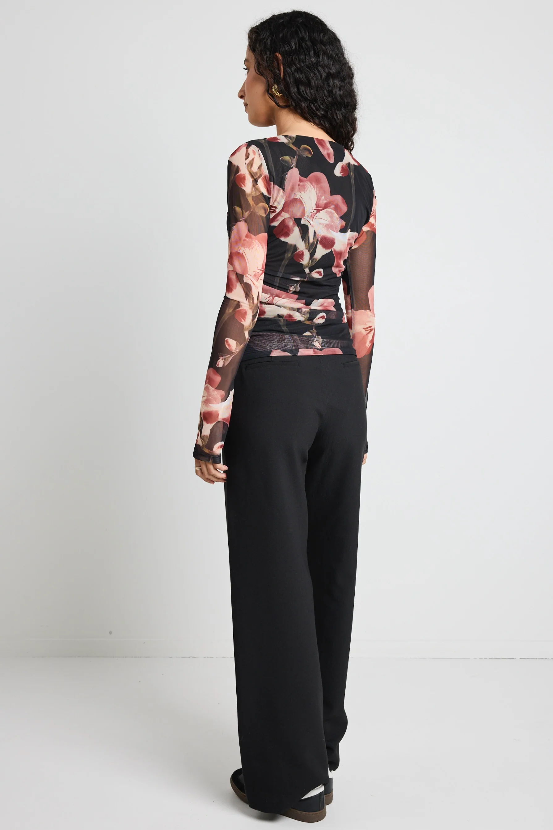 Askew Blush Floral Mesh Asymmetrical LS Top - Image 6