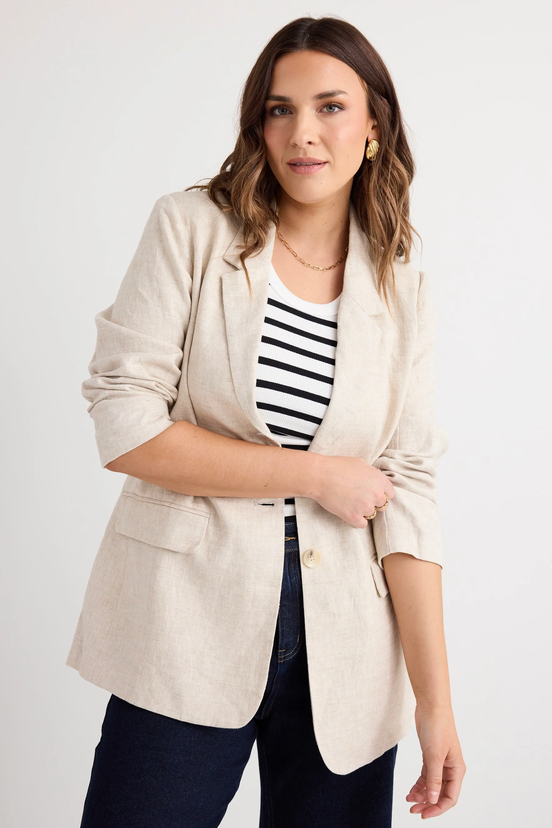 Aster Natural Linen Single Breasted Longline Blazer - Image 4