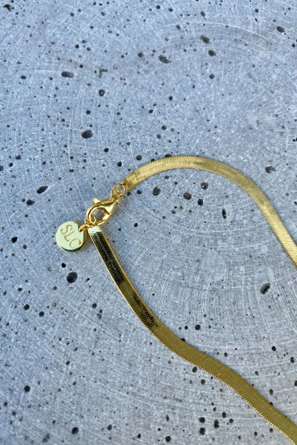 Axel Snake Chain Gold Necklace - Image 3