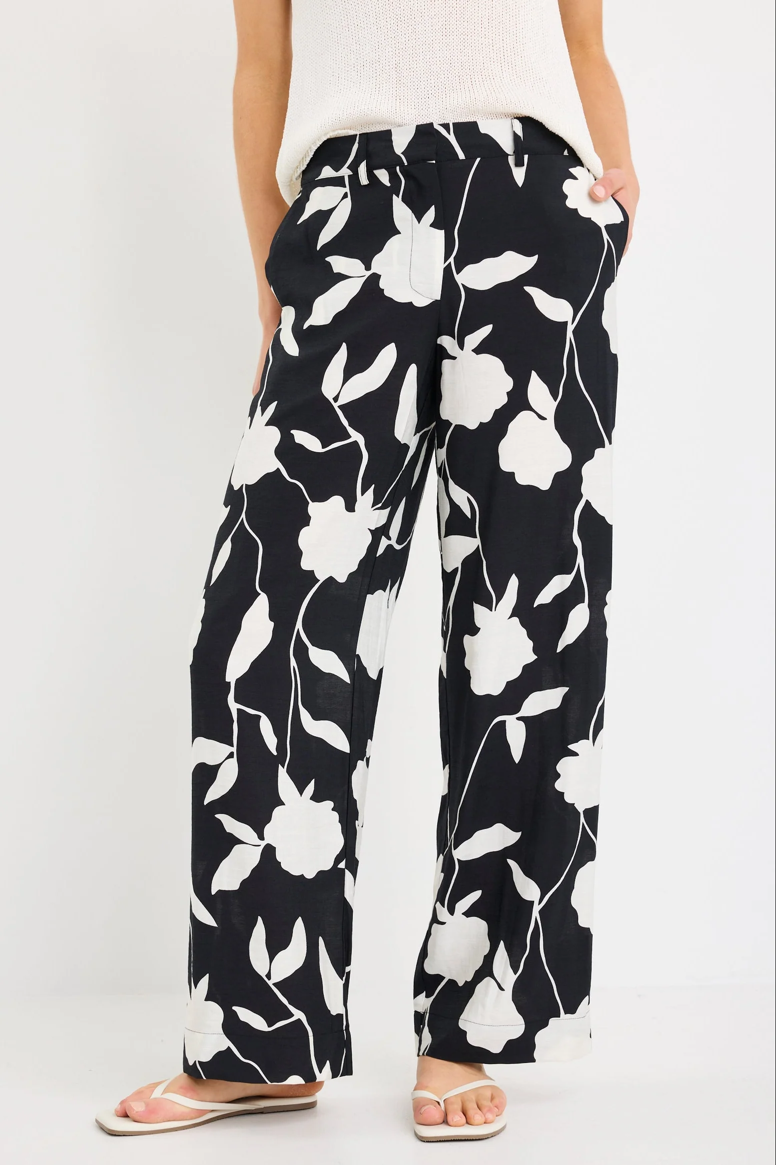 Beneficial Black and White Floral Flat Front Elastic Back Pants - Image 5