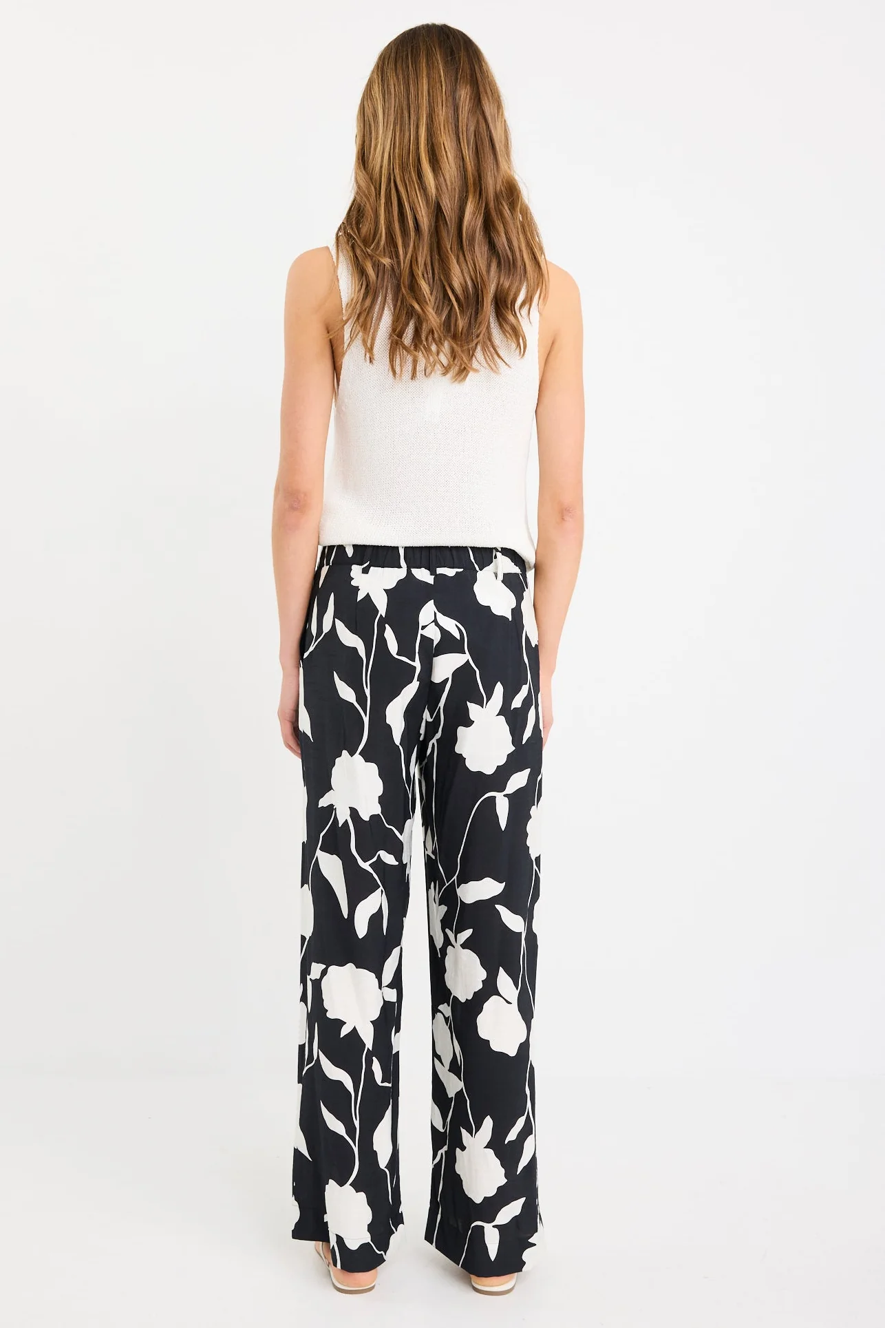 Beneficial Black and White Floral Flat Front Elastic Back Pants - Image 6
