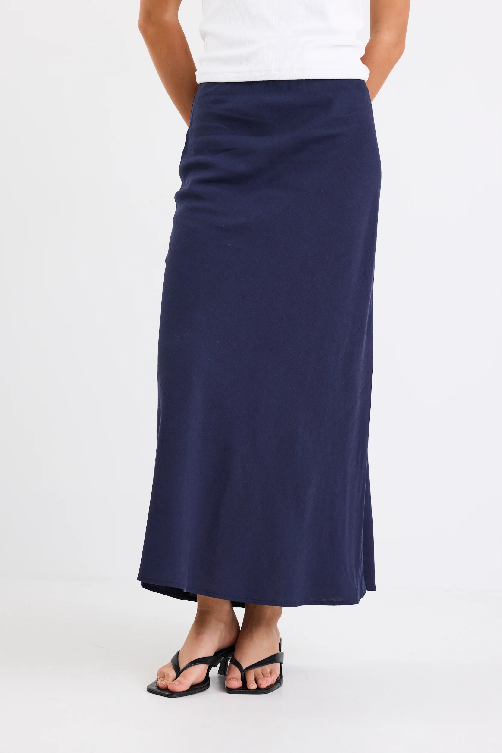 Bliss Navy Linen Bias Midi Skirt - Image 2