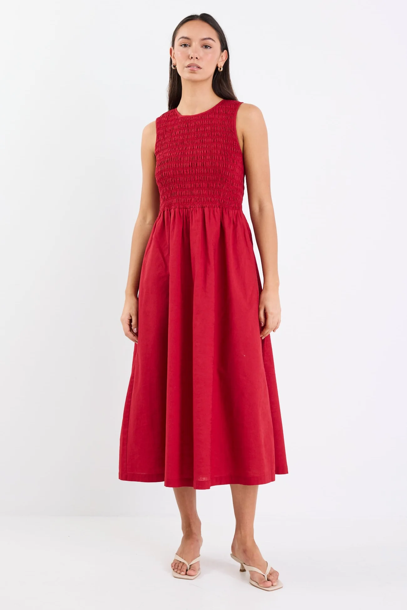 Bryar Plum Linen Blend Sleeveless Shirred Bodice Midi Dress - Image 2