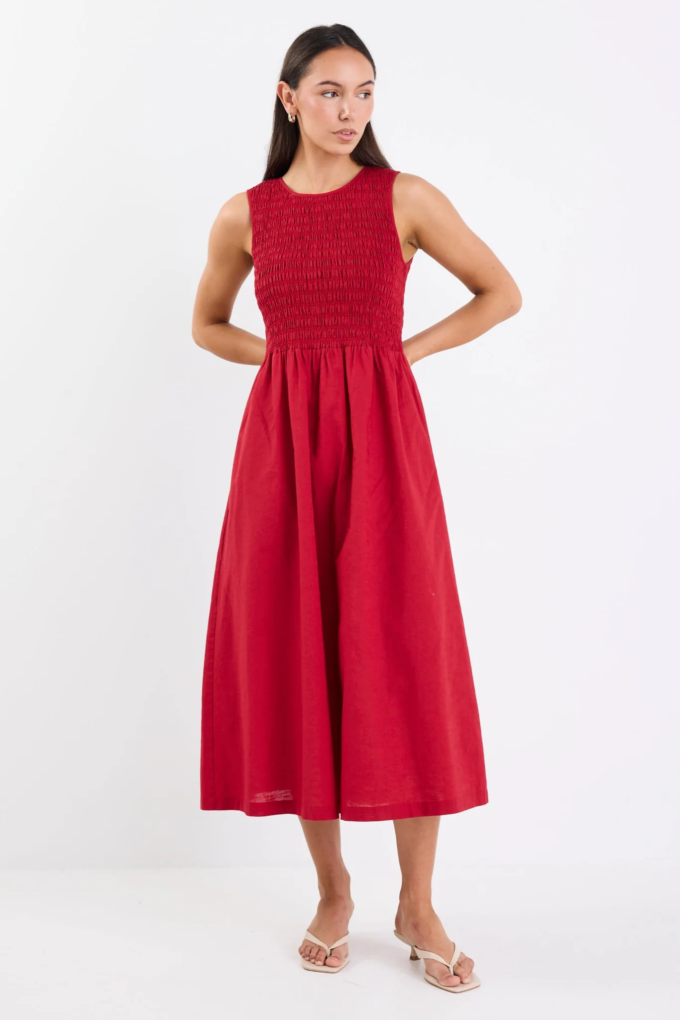 Bryar Plum Linen Blend Sleeveless Shirred Bodice Midi Dress - Image 4