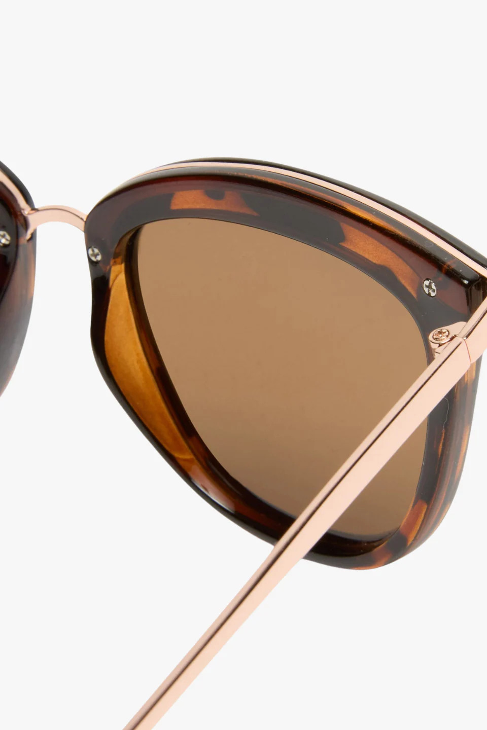 Caliente Tort Gold Arms Brown Polarised Lens Sunglasses - Image 4