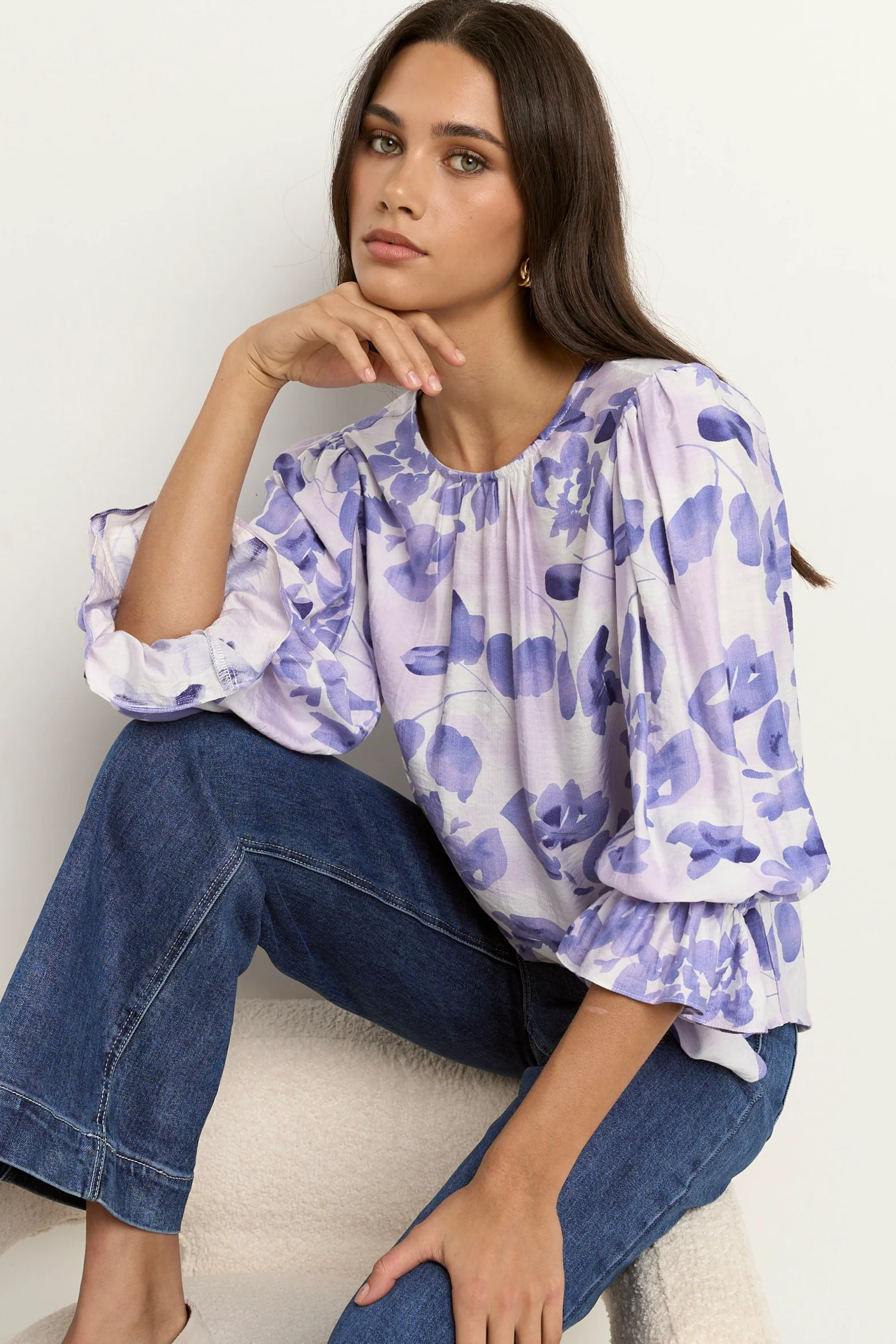 Candid Ivory Blue Floral Frill Sleeve Crew Neck SS Top - Image 3