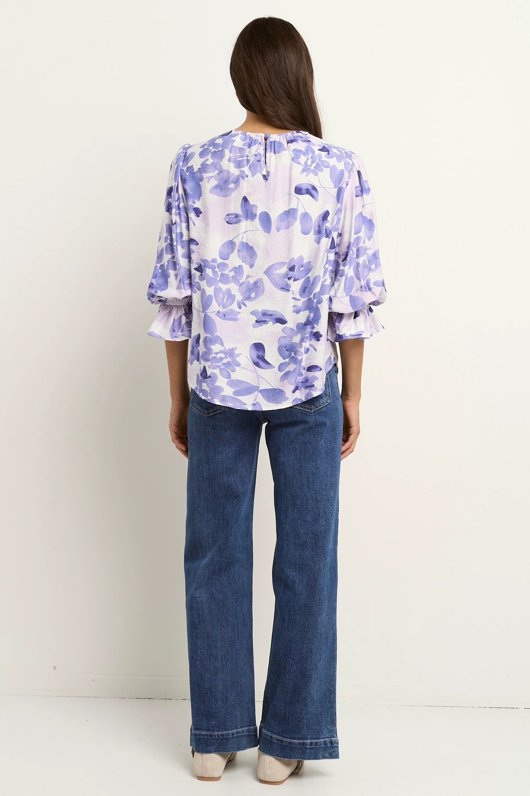Candid Ivory Blue Floral Frill Sleeve Crew Neck SS Top - Image 5