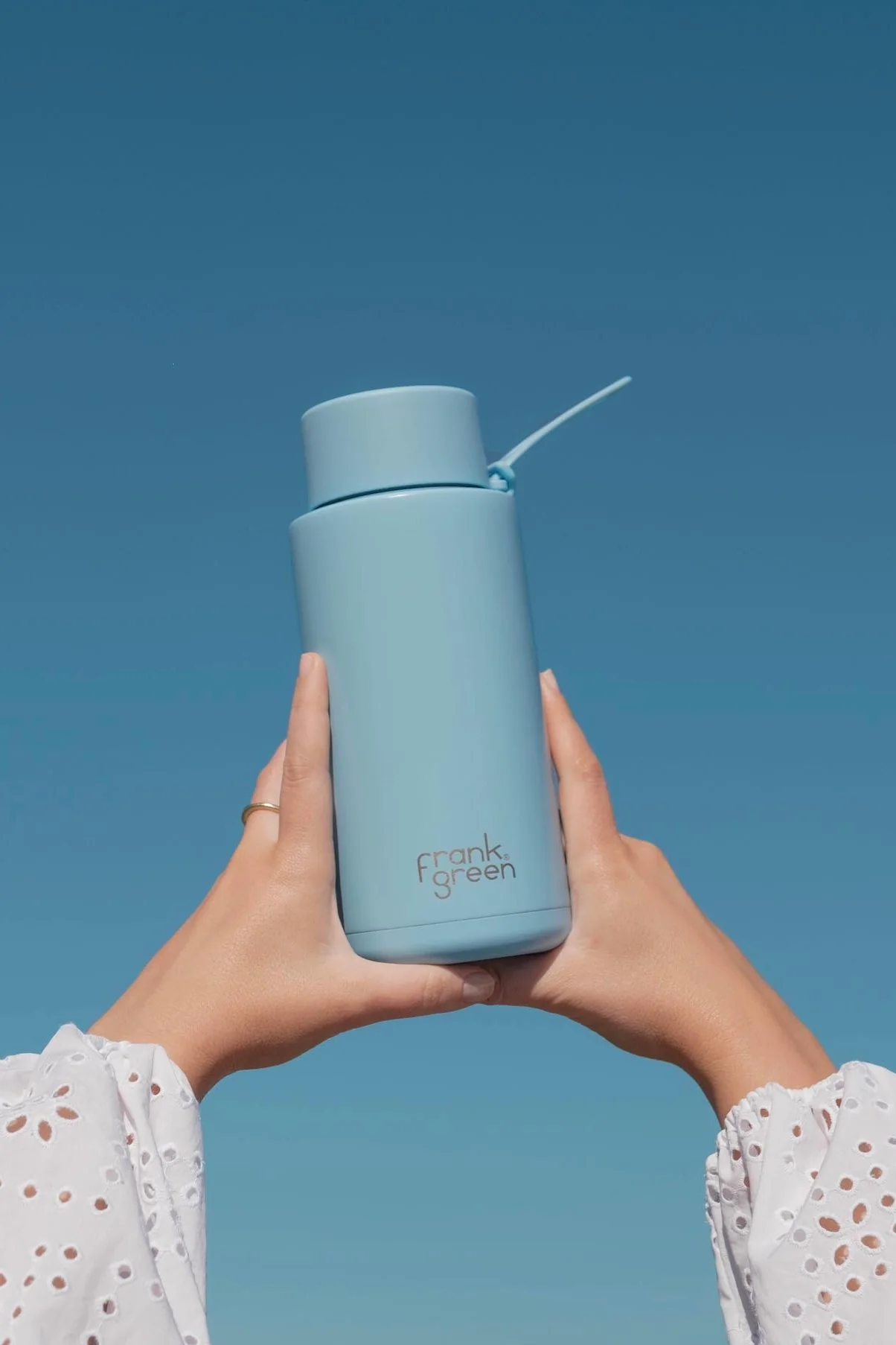 Ceramic Reusable Sky Blue 1ltr Bottle - Image 2