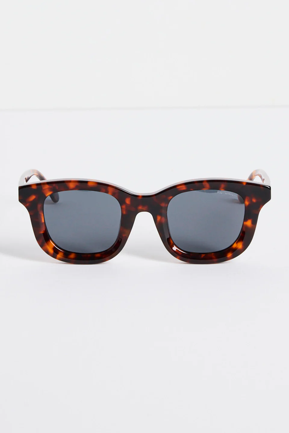 Chelsea Tort Chunky Round Sunglasses - Image 2