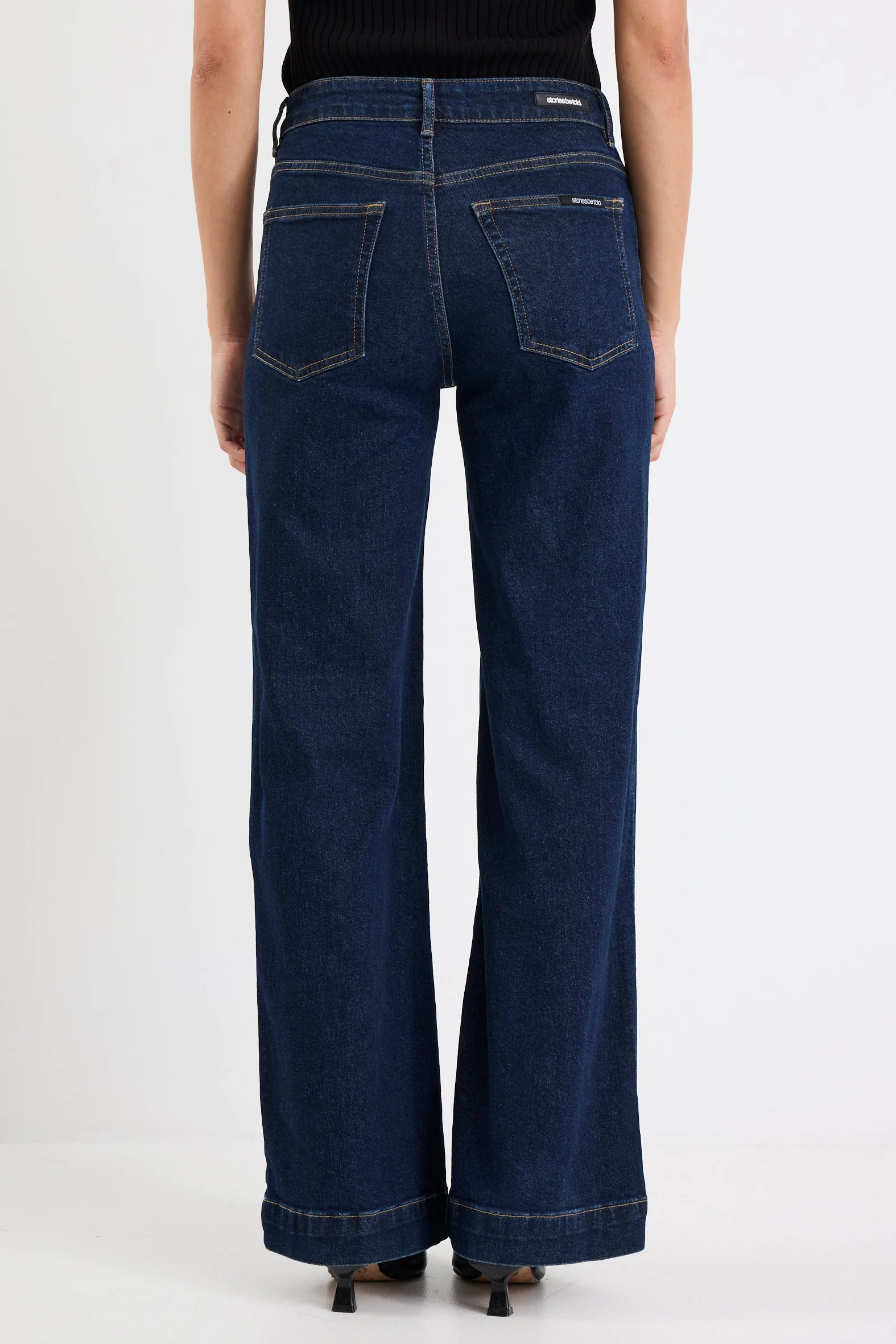 Concert Indigo Mid Rise Wide Leg Welt Pocket Jean - Image 4