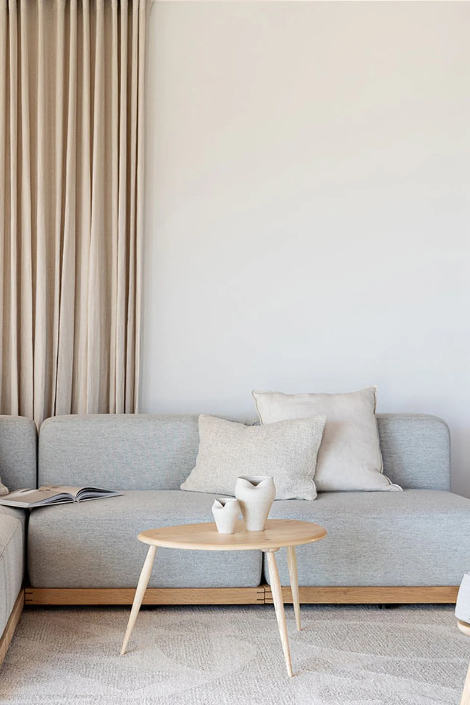 Cyprian Textured Oatmeal Feather Inner 40x60cm Cushion - Image 3