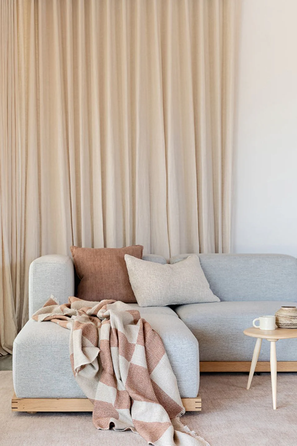 Cyprian Textured Oatmeal Feather Inner 40x60cm Cushion - Image 4