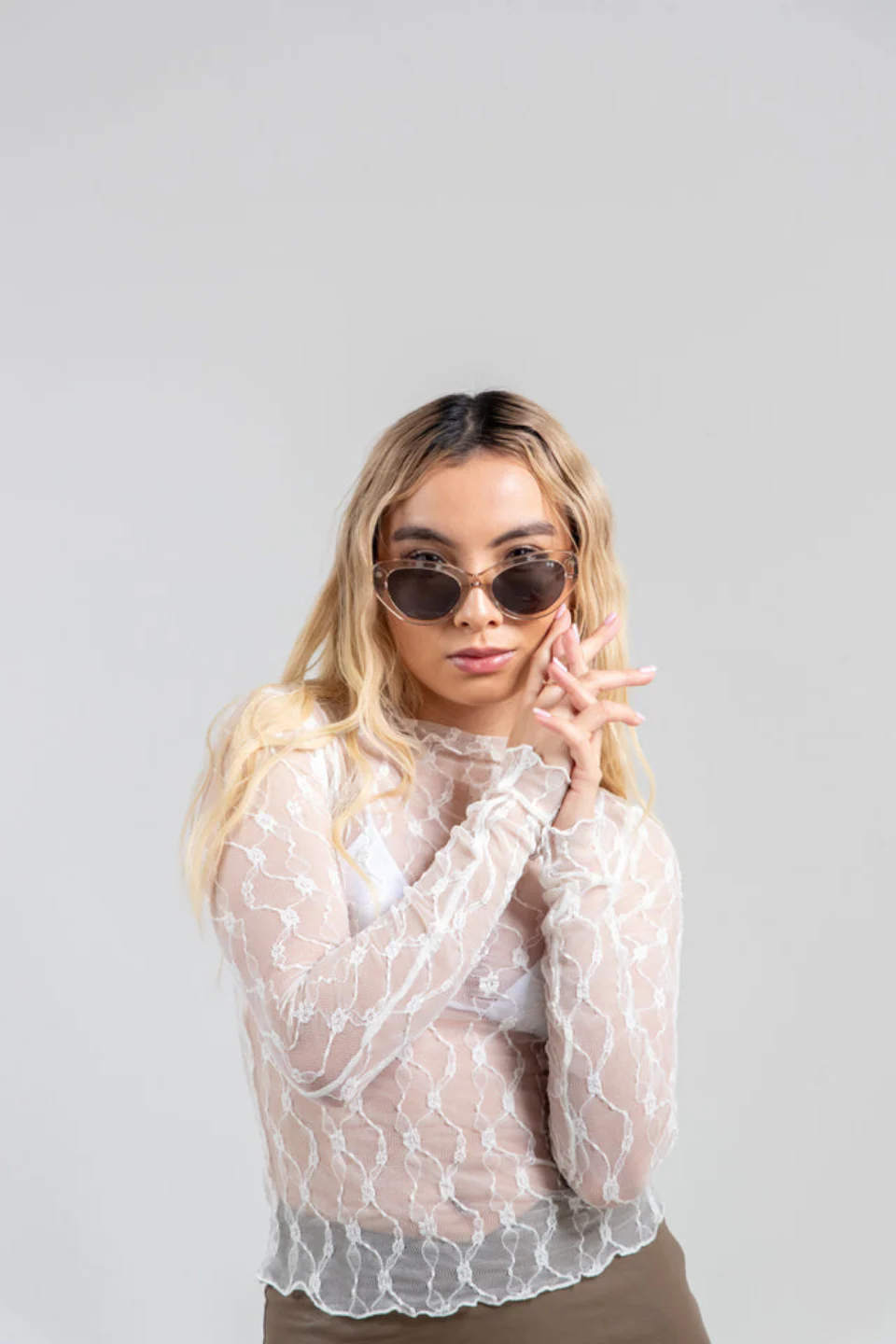 Demi Pink Sunglasses - Image 3