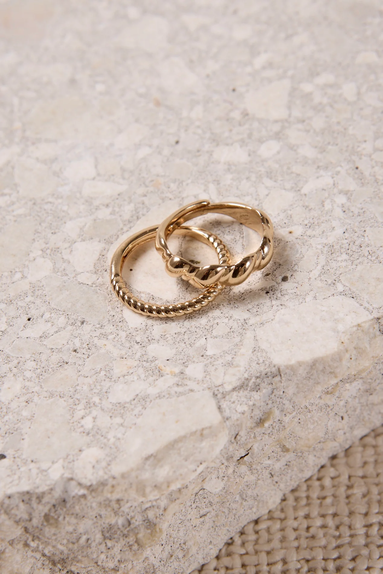 Double EOL Twist Gold Ring Set