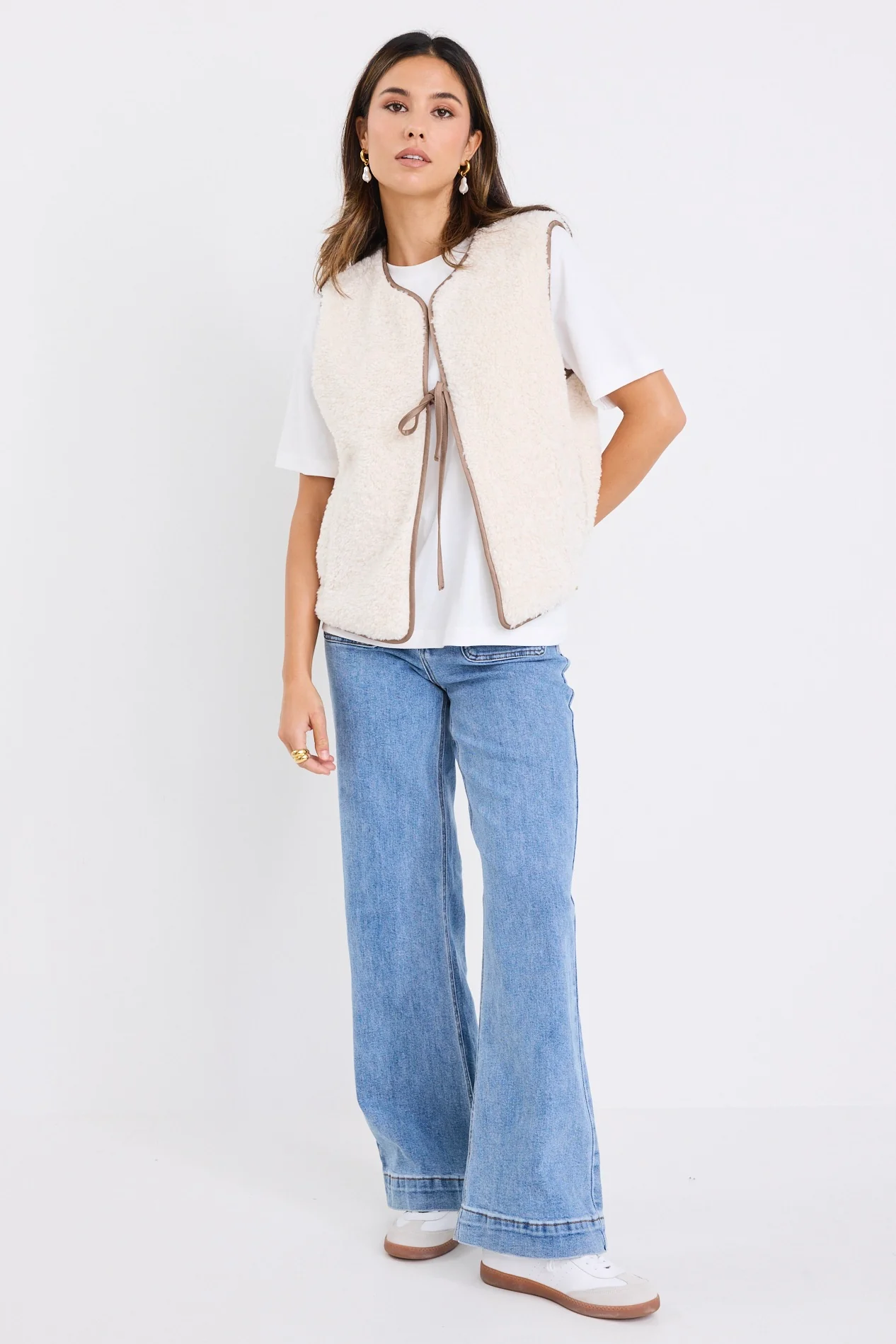 Ethic Cream Sherpa Tie Front Gilet - Image 3