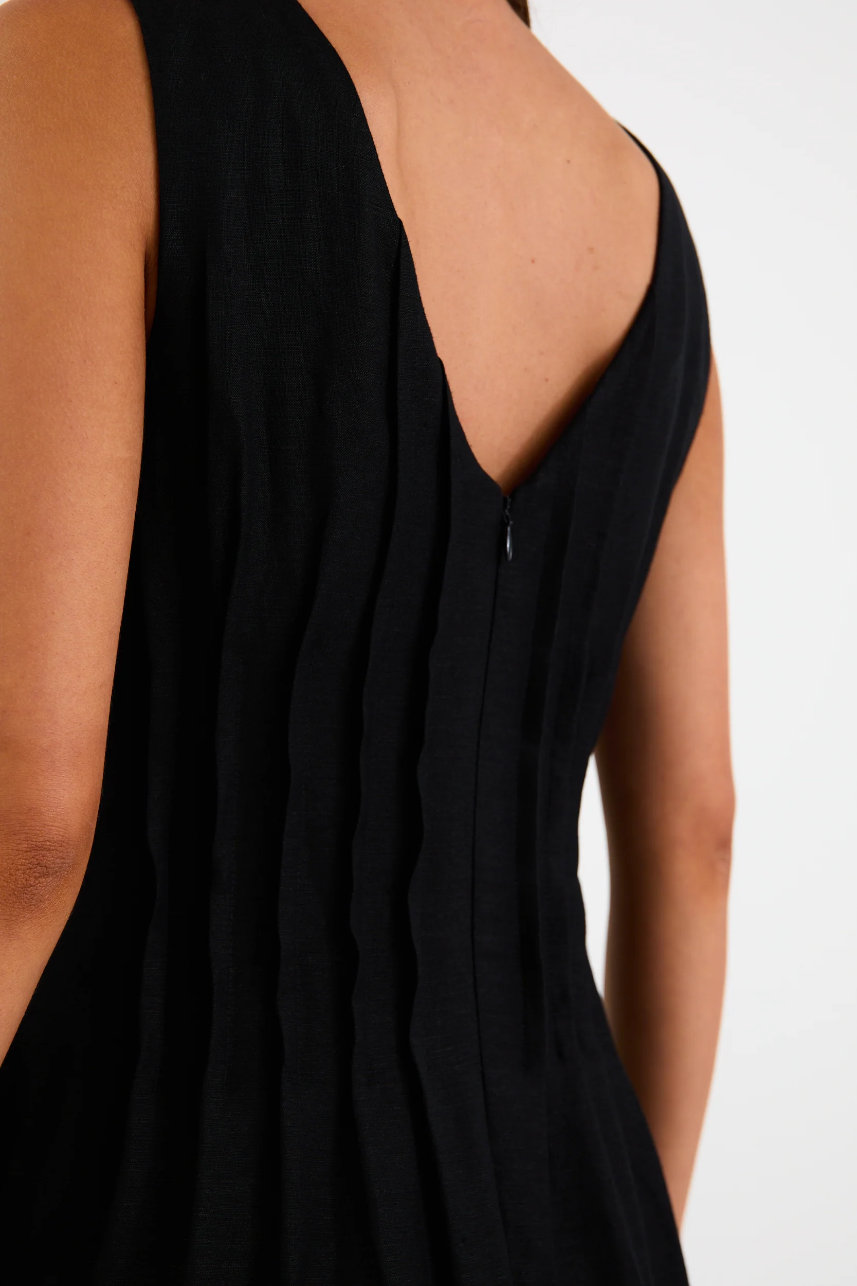 Exploration Black Linen Blend Pintuck Maxi Dress - Image 5