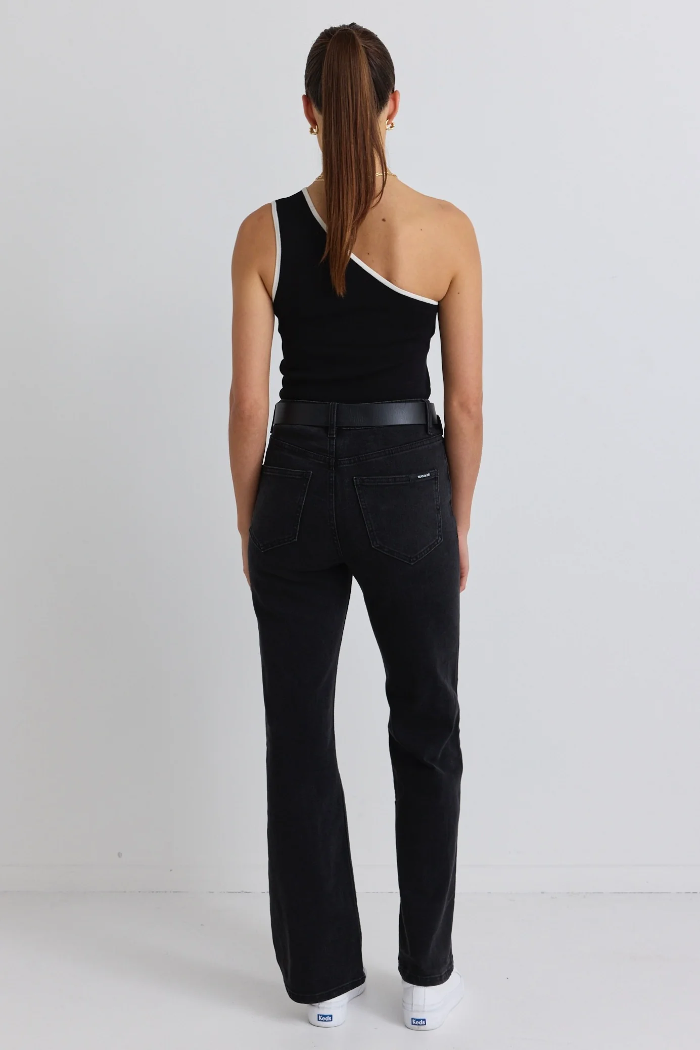 Farah Washed Black High Rise Soft Flare Jean - Image 2