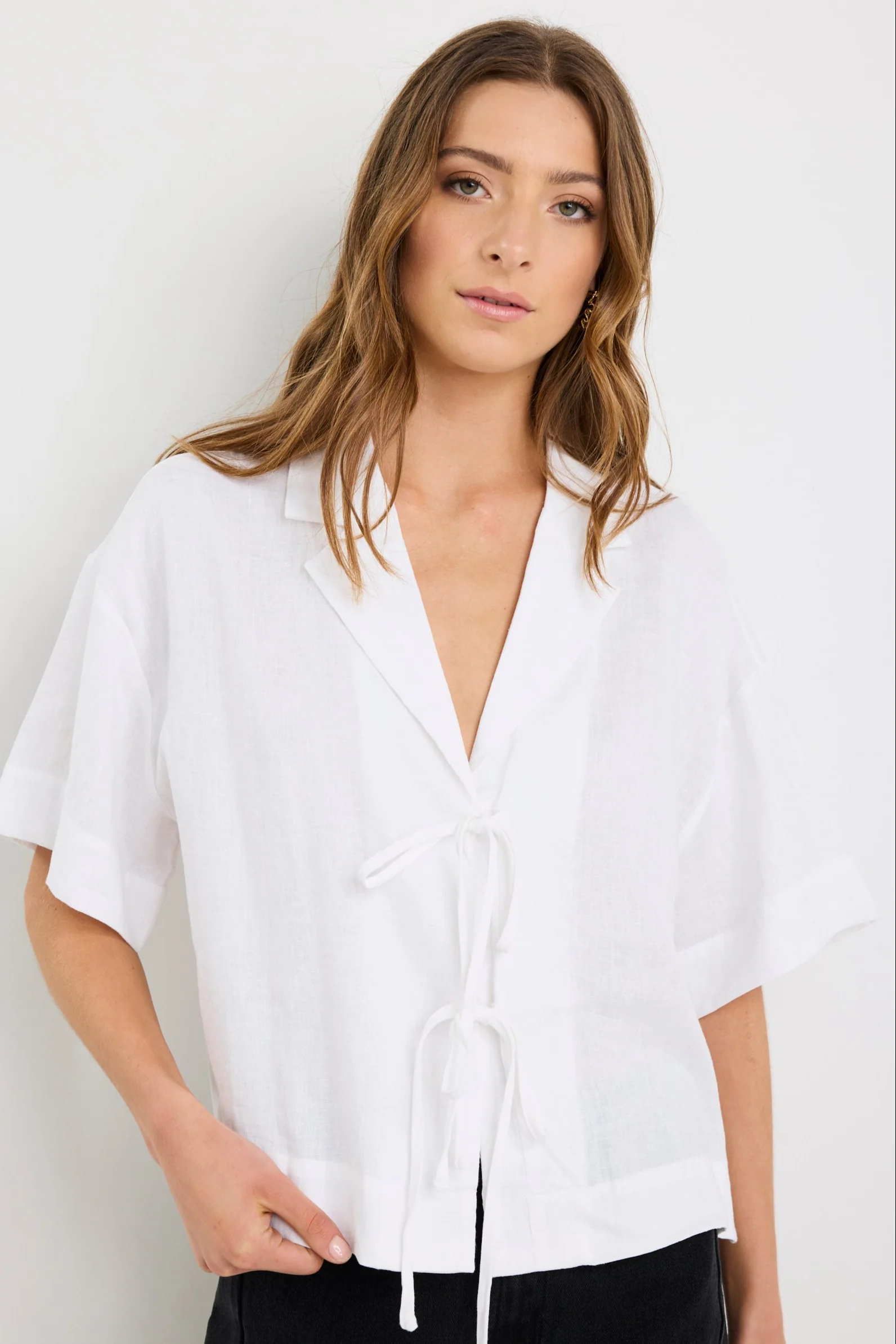 Fasten Ivory Linen Tie Front Shirt - Image 2