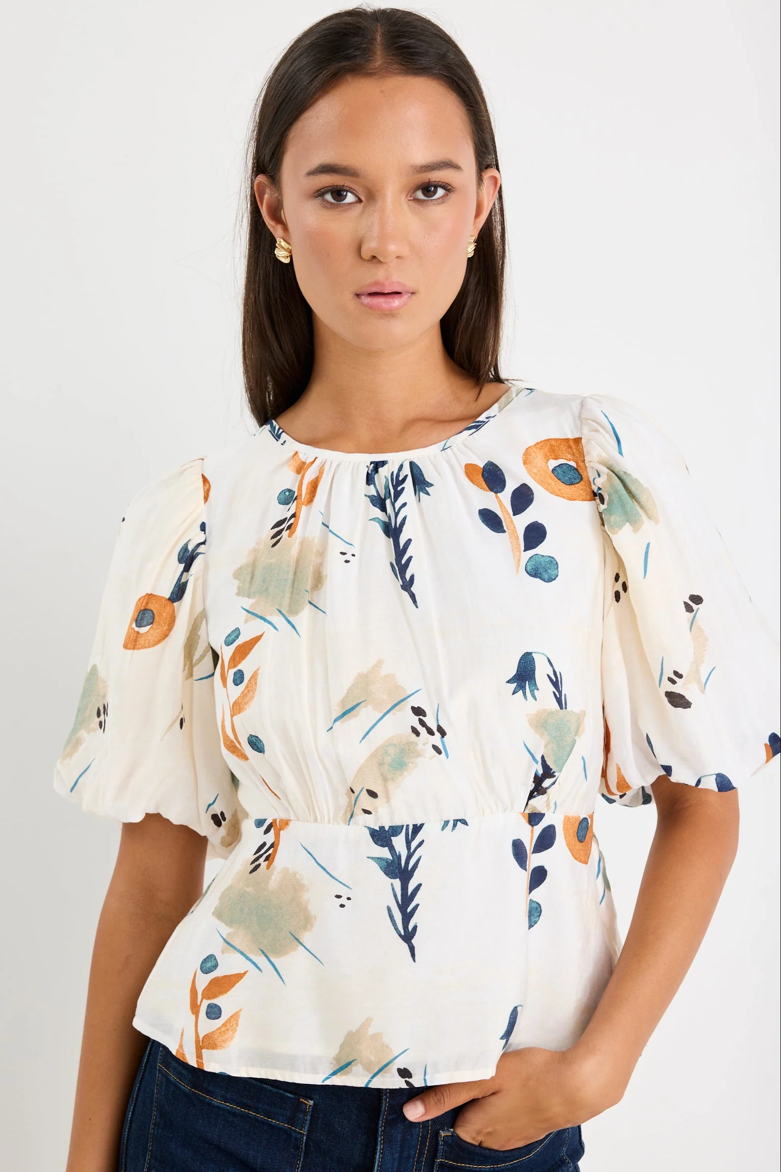 Finali Earthy Botanical Bubble Sleeve Top
