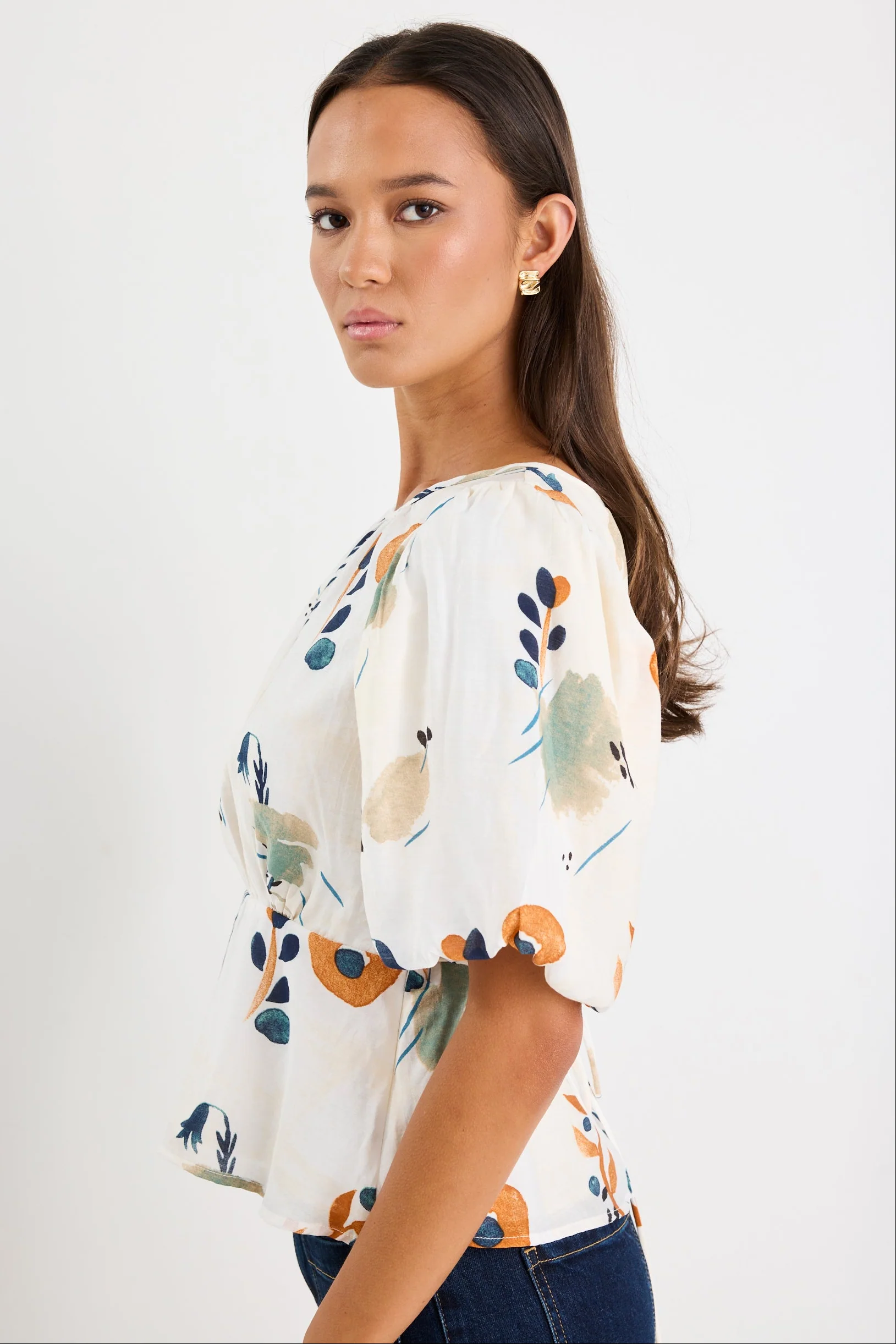 Finali Earthy Botanical Bubble Sleeve Top - Image 3