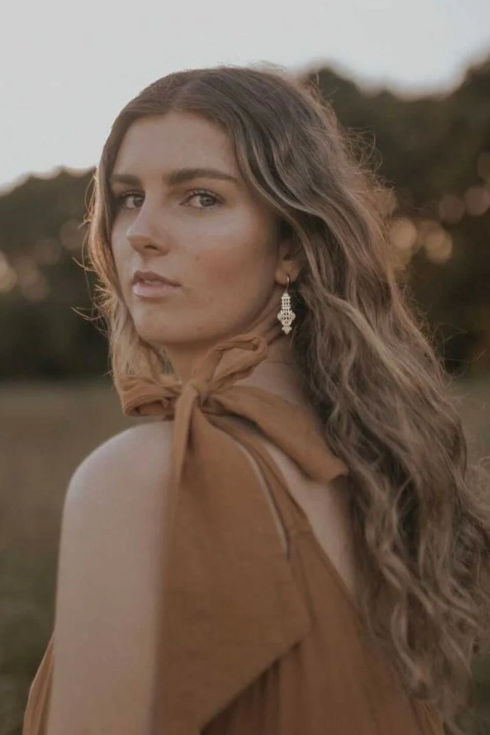 Florence Gold Pendant Earrings - Image 2