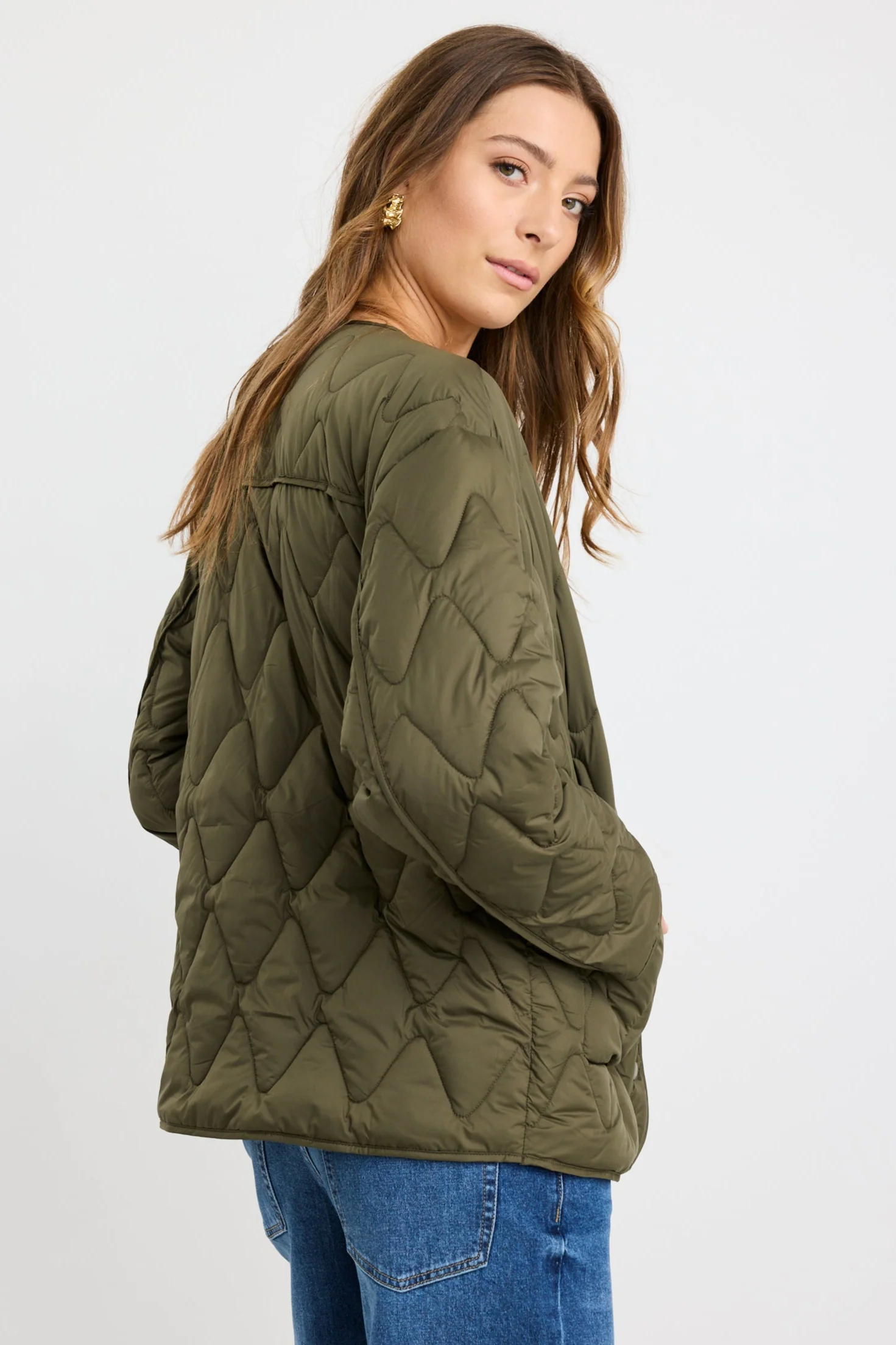 Frankly Khaki Boxy Snap Front Collarless Quilted Puffer Jacket - Image 3