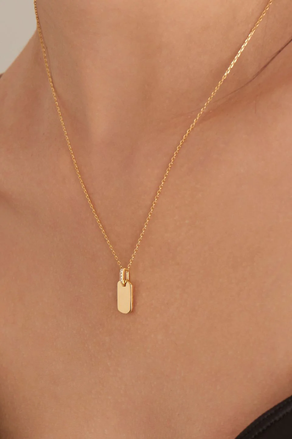 Glam Gold Tag EOL Necklace - Image 2
