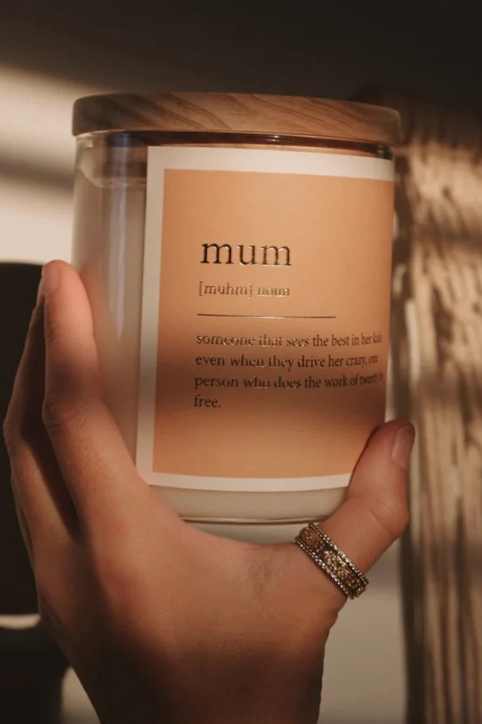 Goldie Mum Hudson Valley Dictionary 600g Candle - Image 2