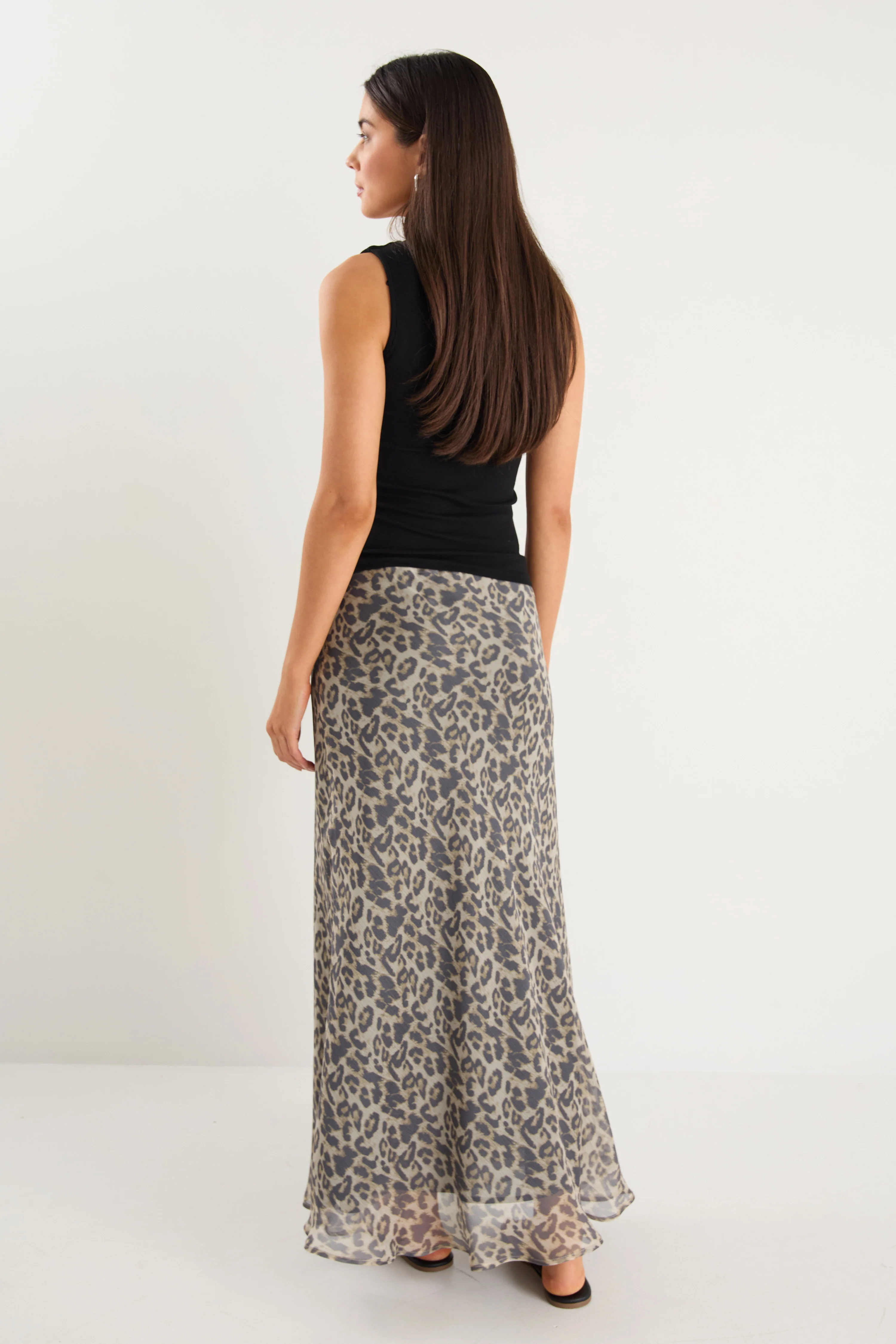 Gradual Leopard Print Bias Maxi Skirt - Image 4
