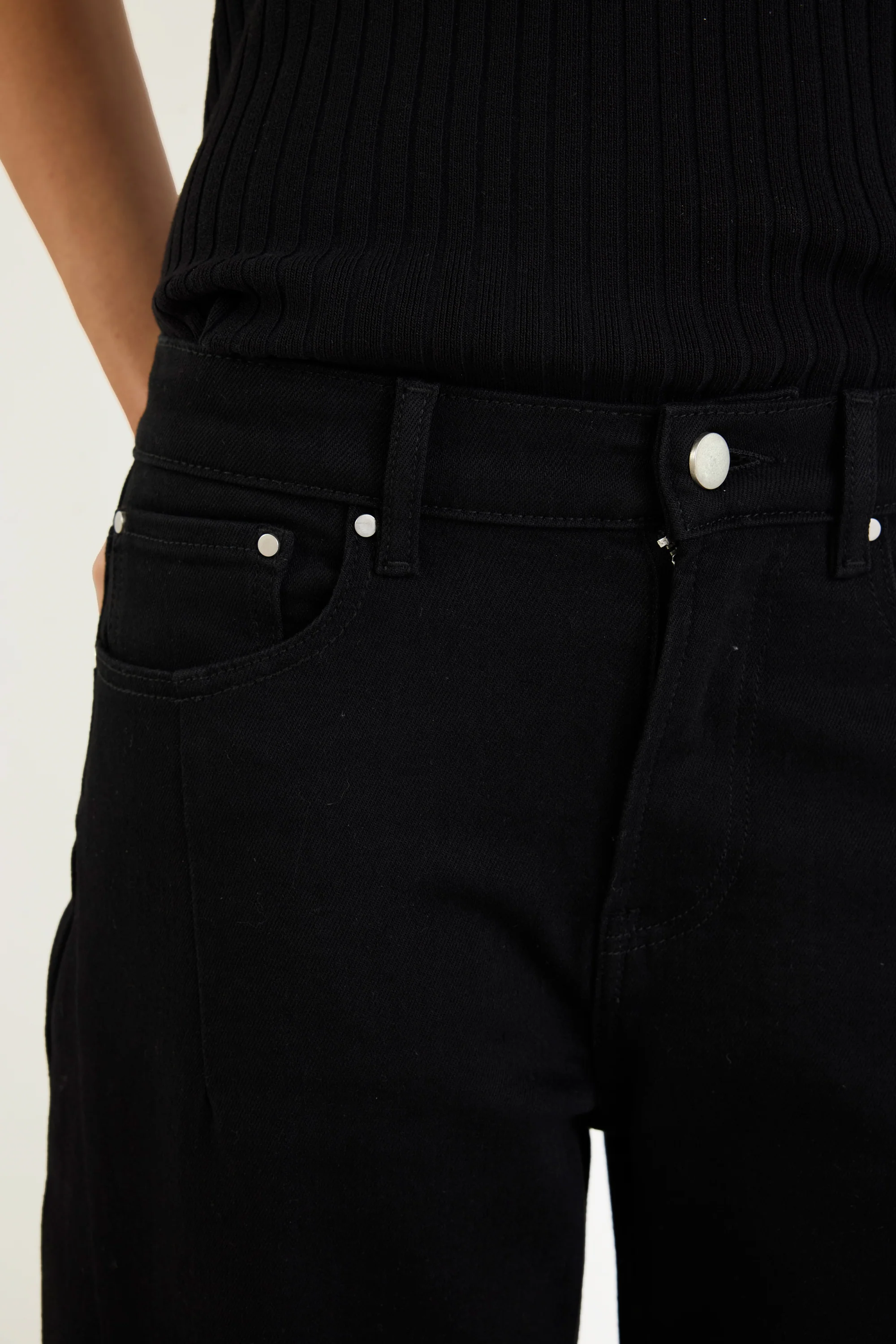 Graduate Jet Black Stretch Barrel Jeans - Image 5