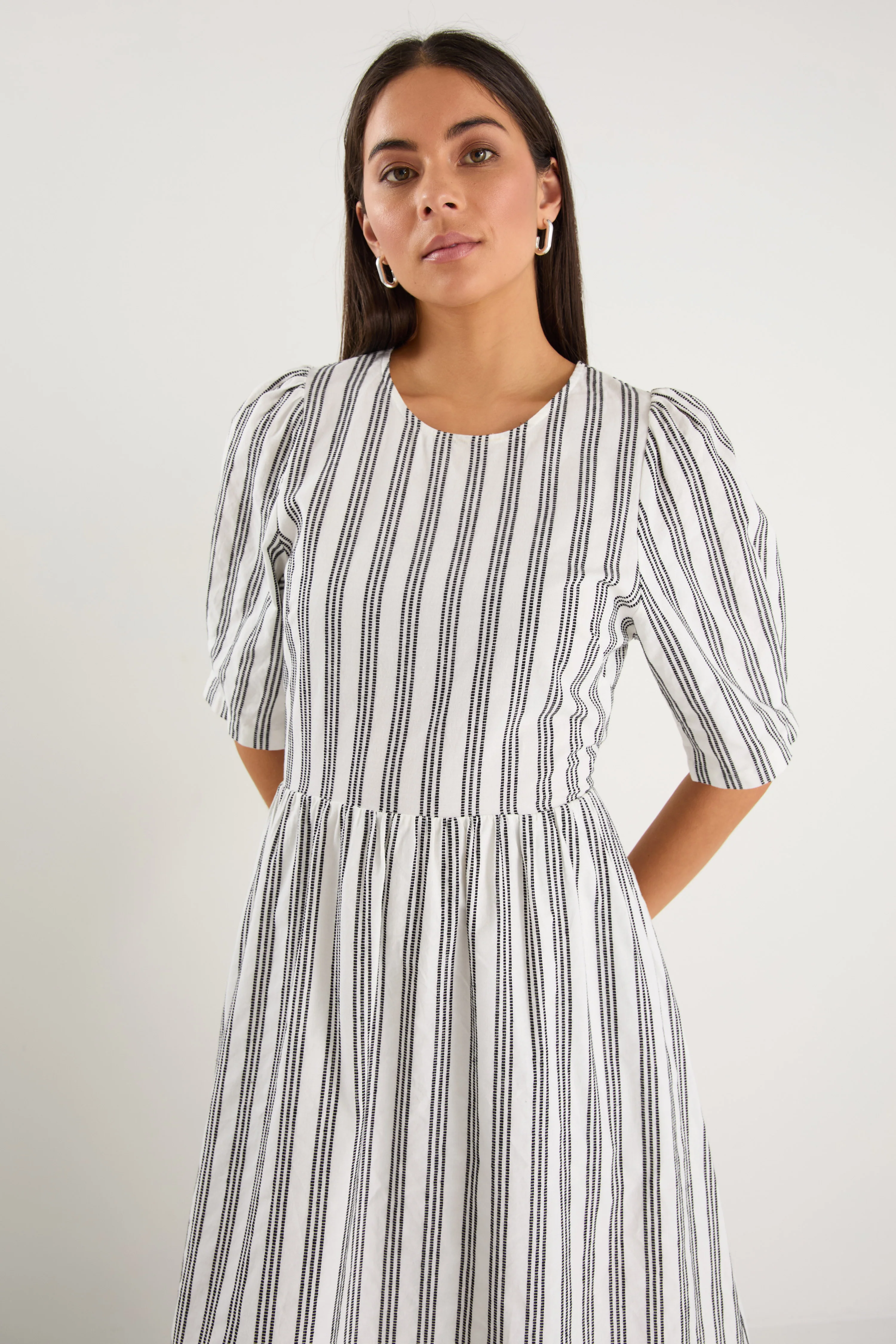 Hemisphere Ivory Black Stripe Cotton Short Sleeve Relaxed Midi Dress - Image 4