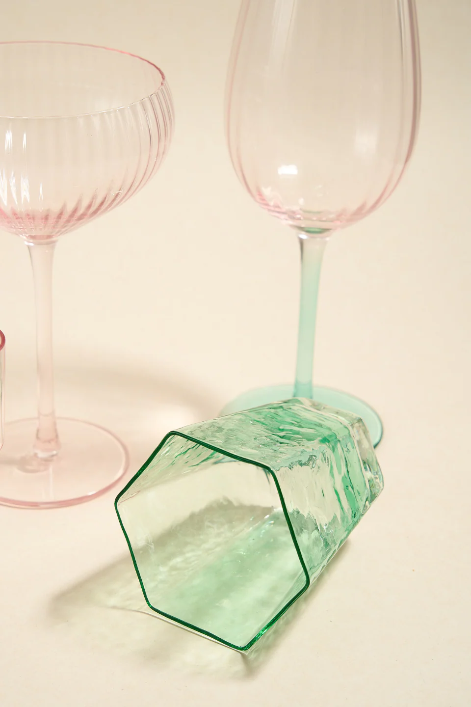 Hexangular Green Dimpled Tumbler - Image 2