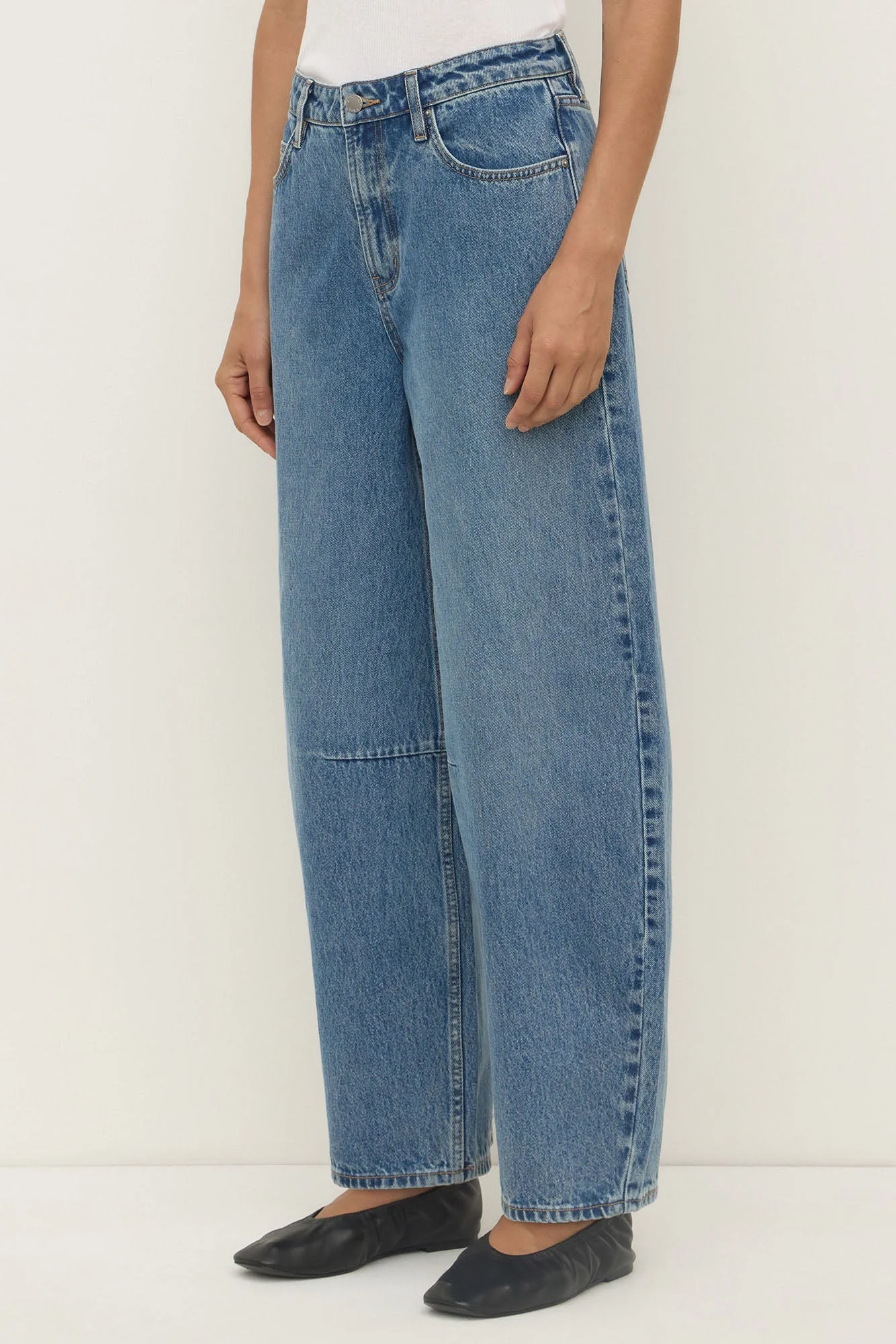 High Rise Classic Blue Barrel Jean - Image 4