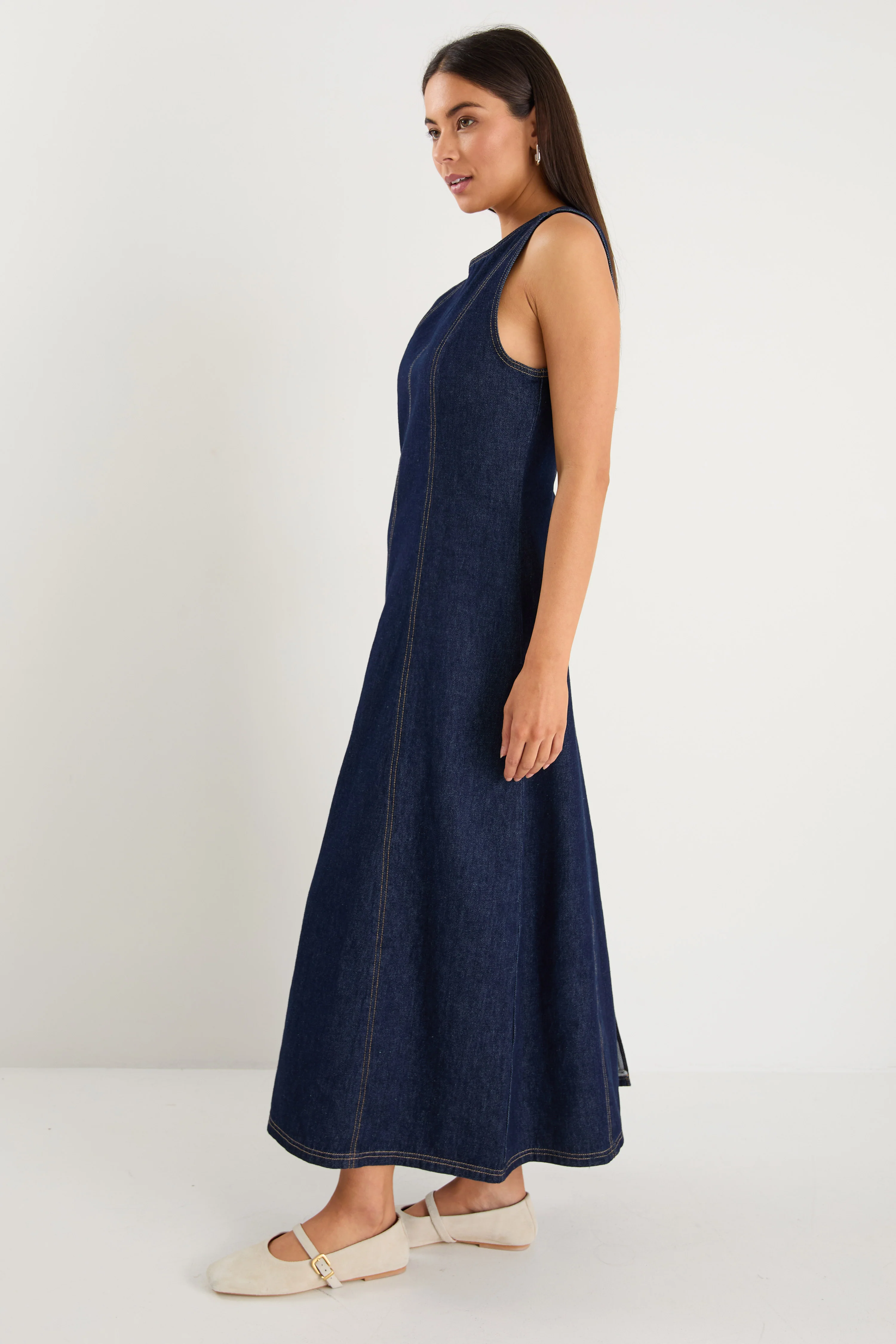 Highway Indigo Denim Sleeveless Midi Dress - Image 2