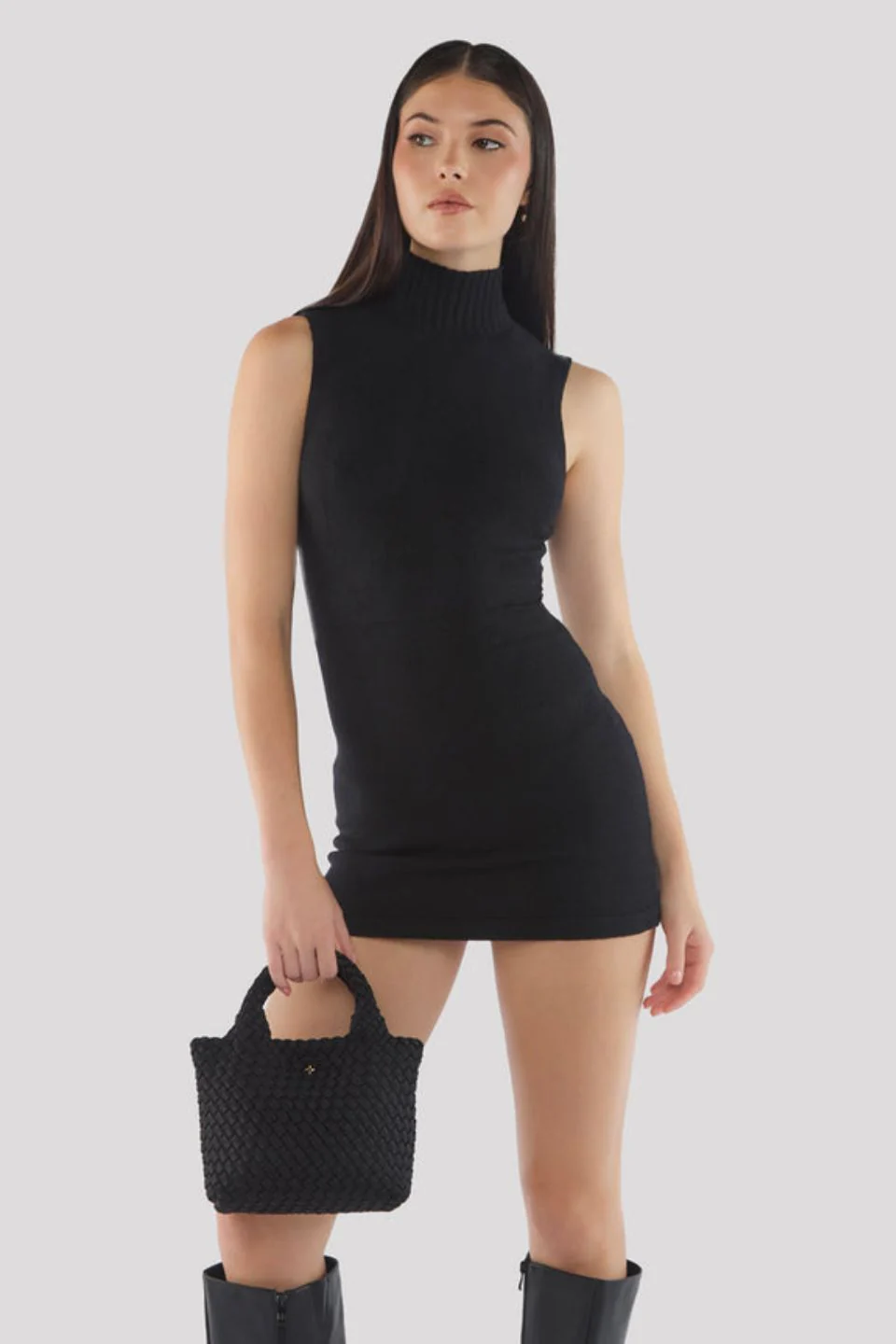 Honey Black Woven Mini Bag - Image 4
