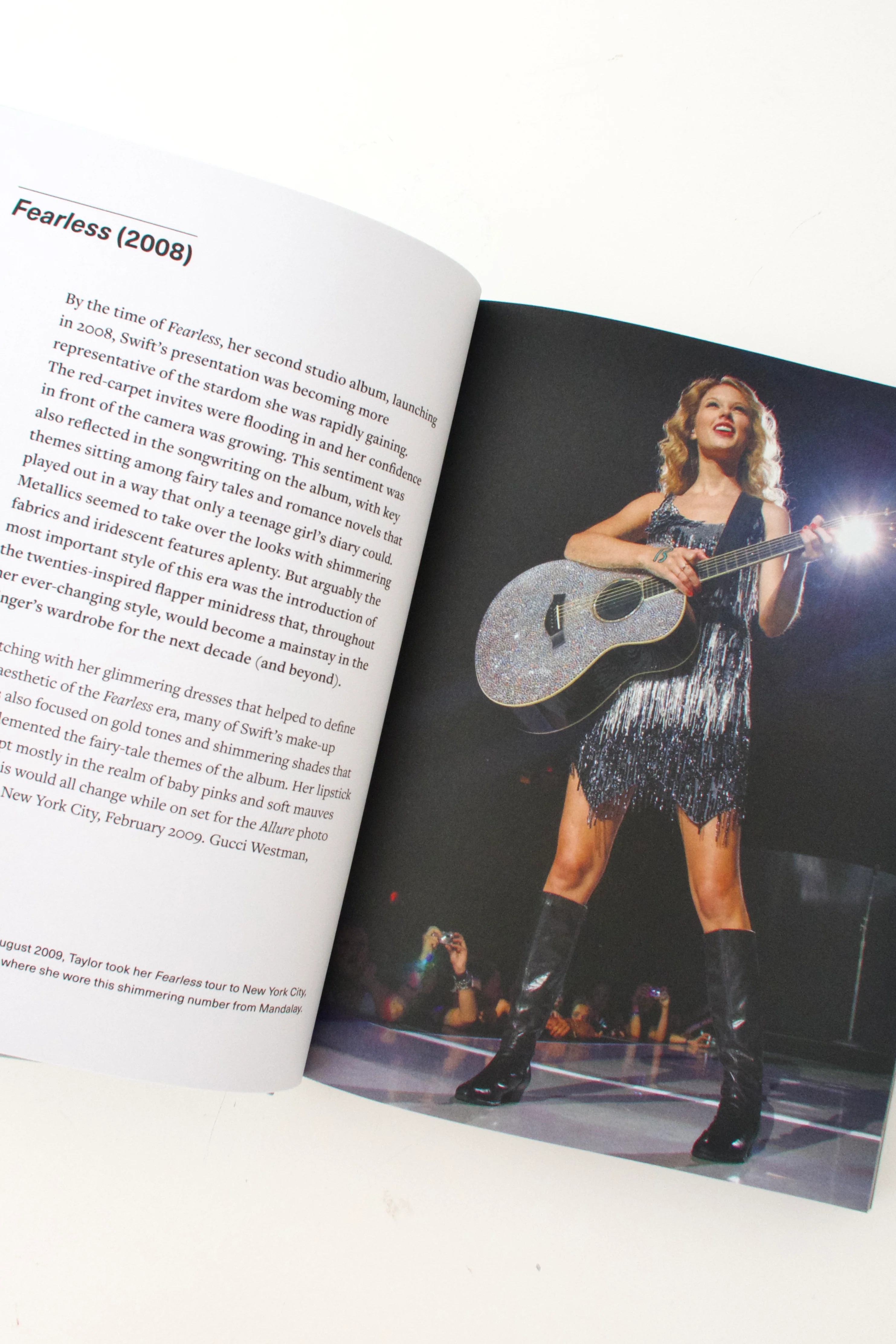 Icons of Style: Taylor Swift - Image 2