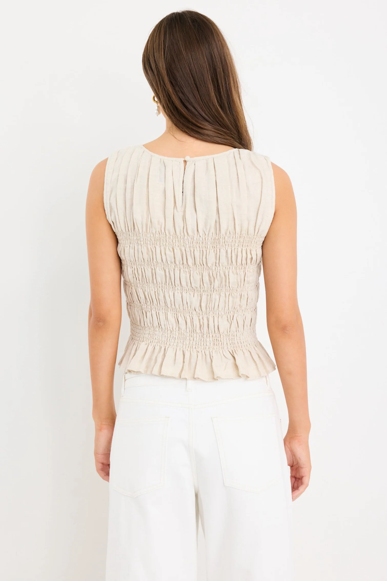 Impulsive Natural Linen Shirred Sleeveless Top - Image 4