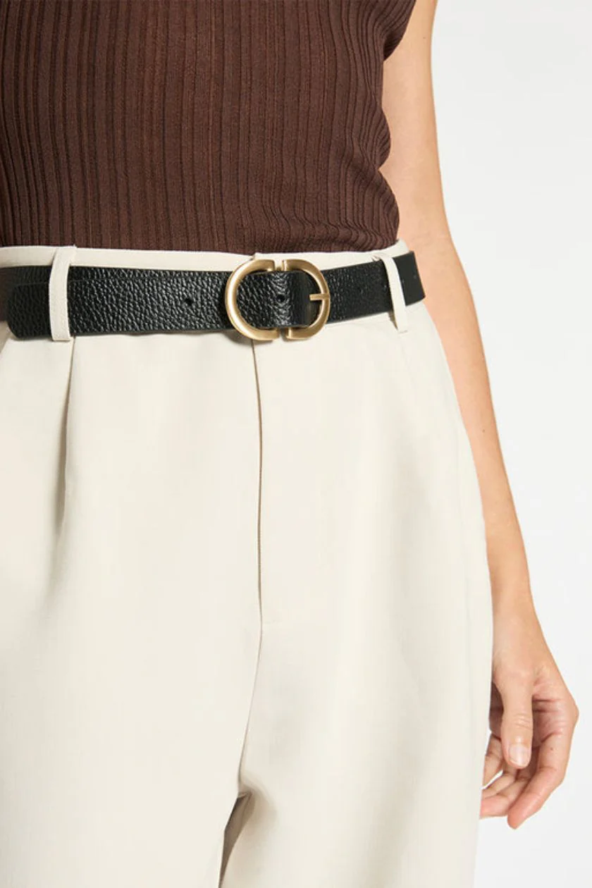 In Reverse Gold Double Buckle Black Leather Belt - Image 4