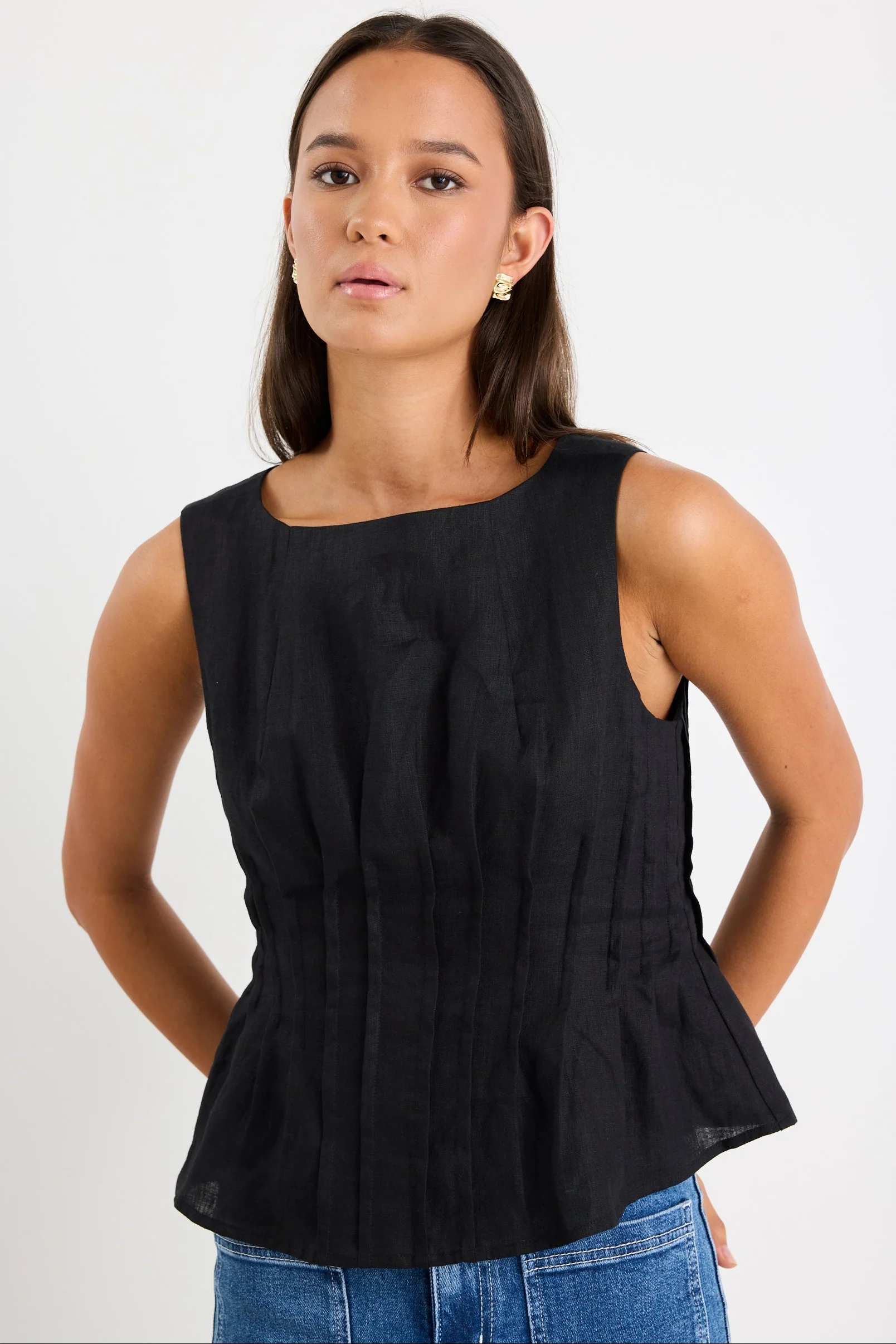 Inspiration Black Linen Pintuck Front Boatneck Top - Image 3