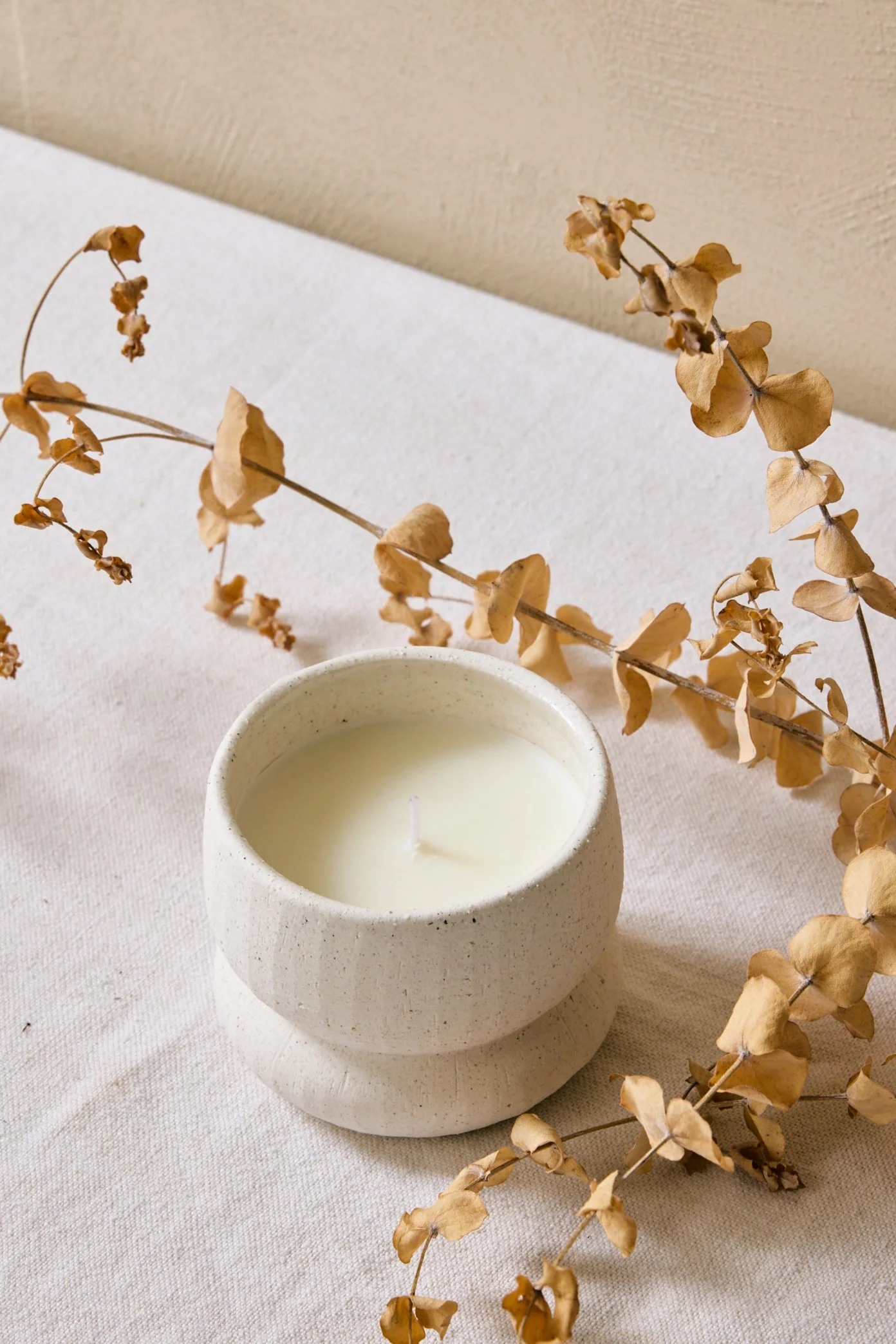 Ivory Textured Stone Soy Wax Candle - Image 2