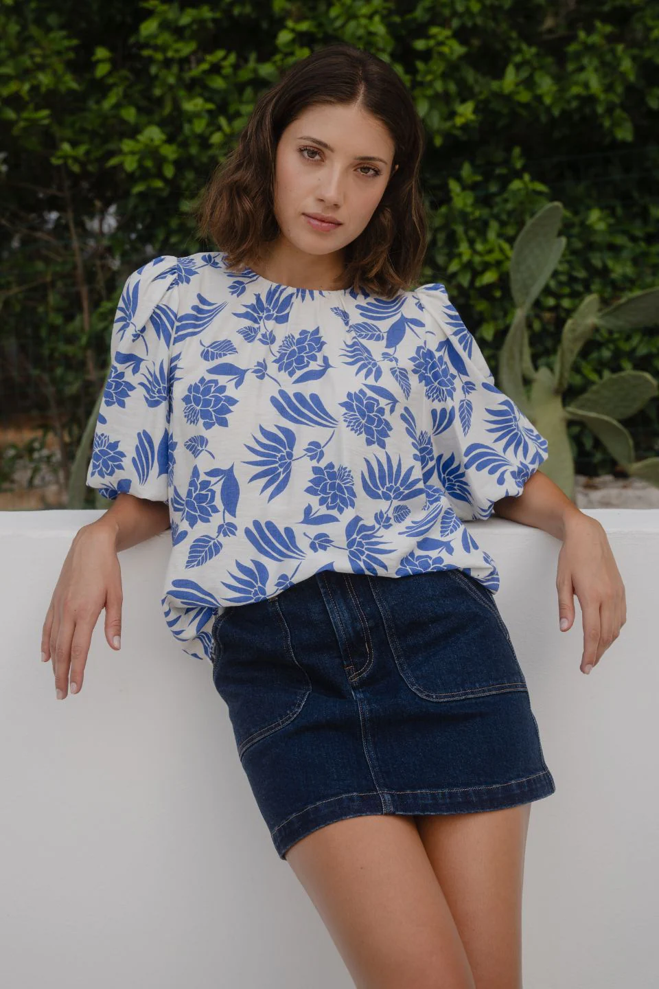 Justify Blue Lotus SS Blouson Sleeve Top