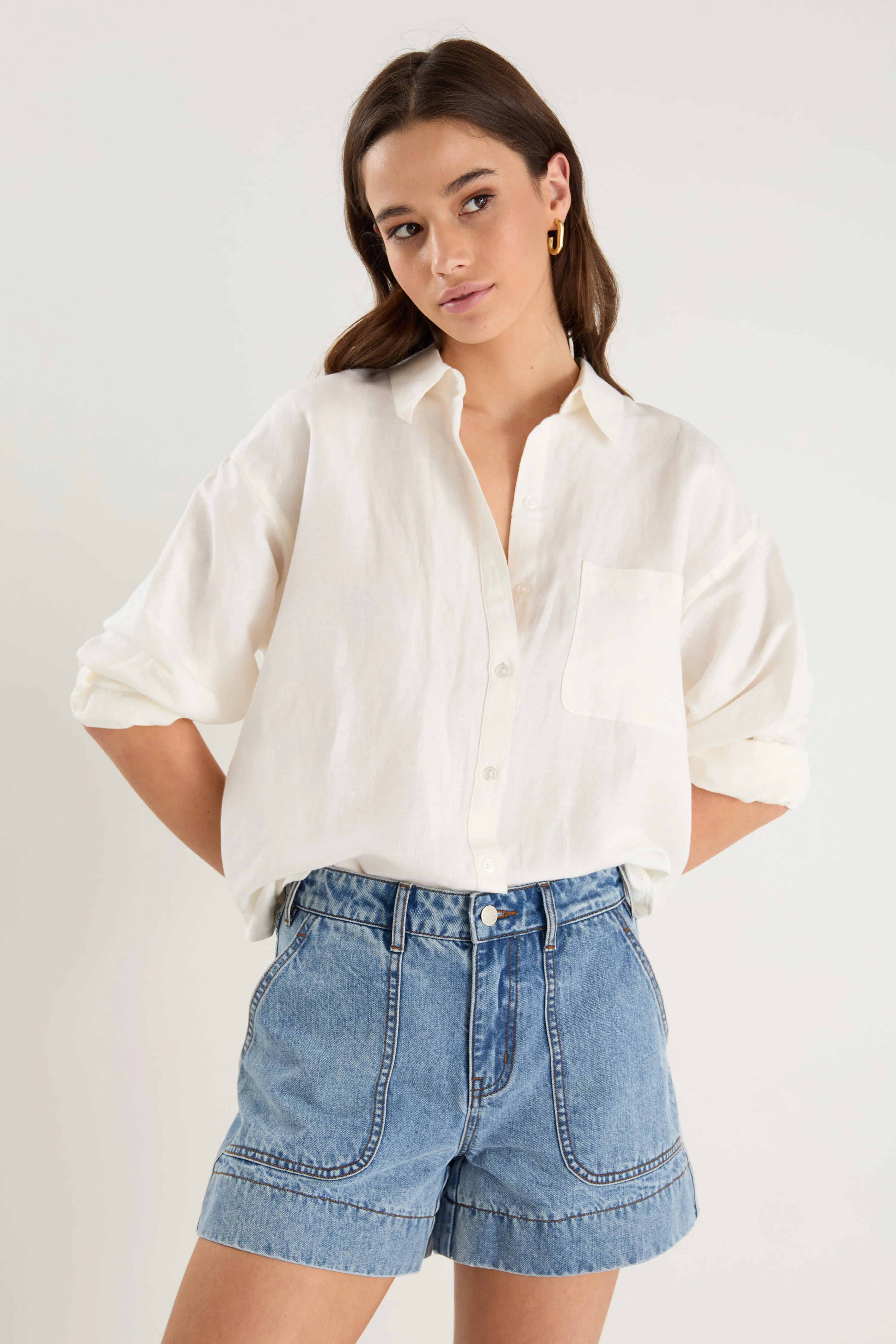 Kindly Mid Blue Pocket Front Denim Shorts