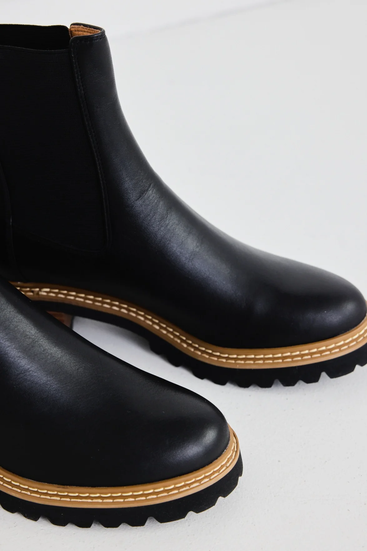Linear Black Chelsea Elastic Ankle Boot - Image 4